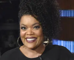 Yvette Nicole Brown
