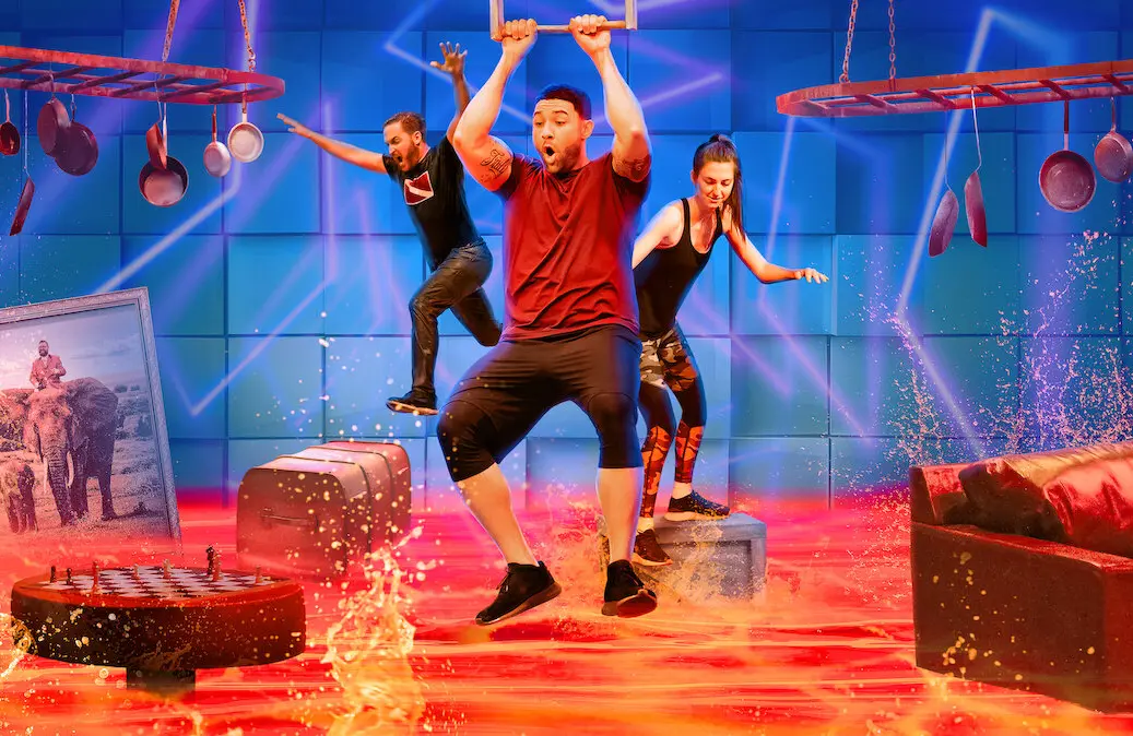 Floor is Lava . (Netflix)