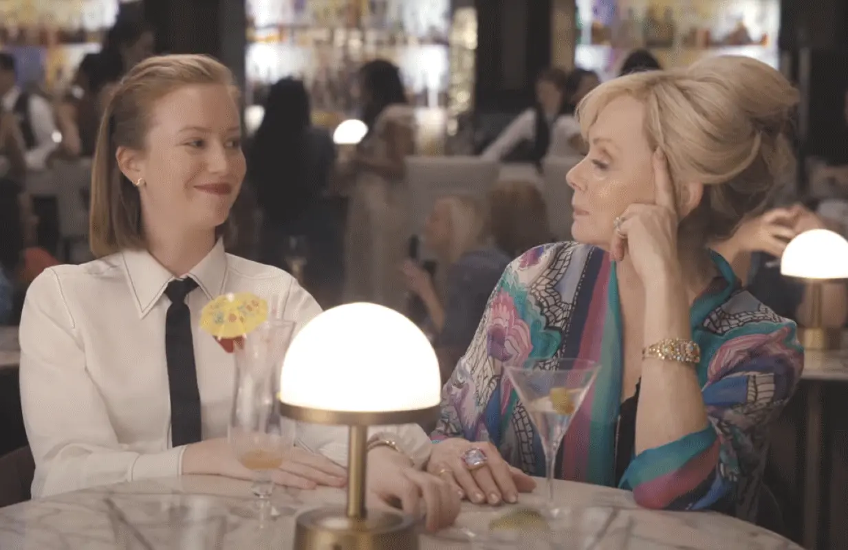 Hannah Einbinder and Jean Smart in Hacks." (Photo: HBO Max)