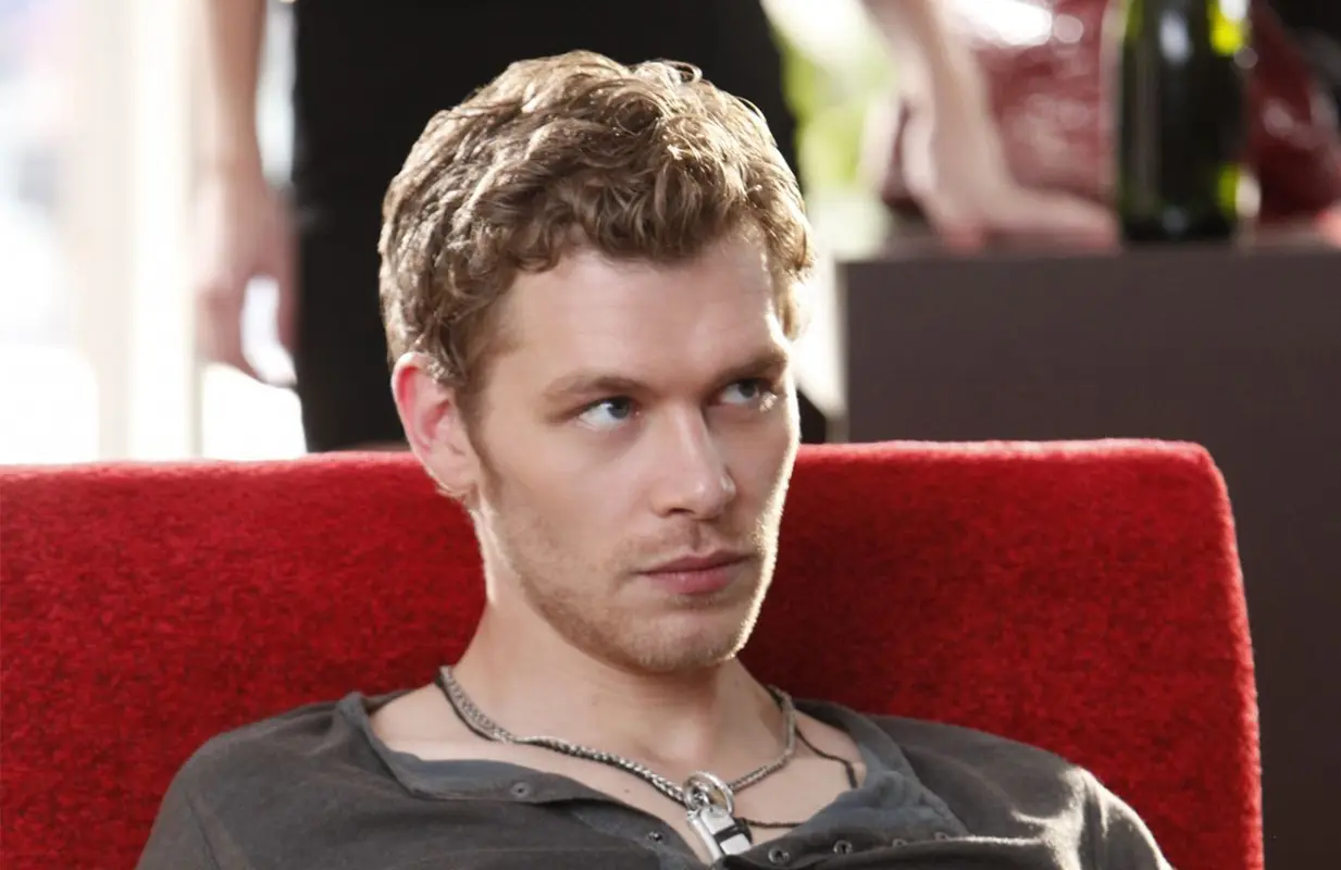 Joseph Morgan in The Vampire Diaries (Photo: Everett Collection)