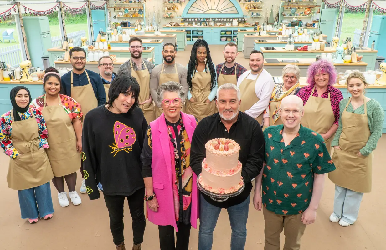 The cast of The Great British Baking Show Season 10. (Photo: Netflix)