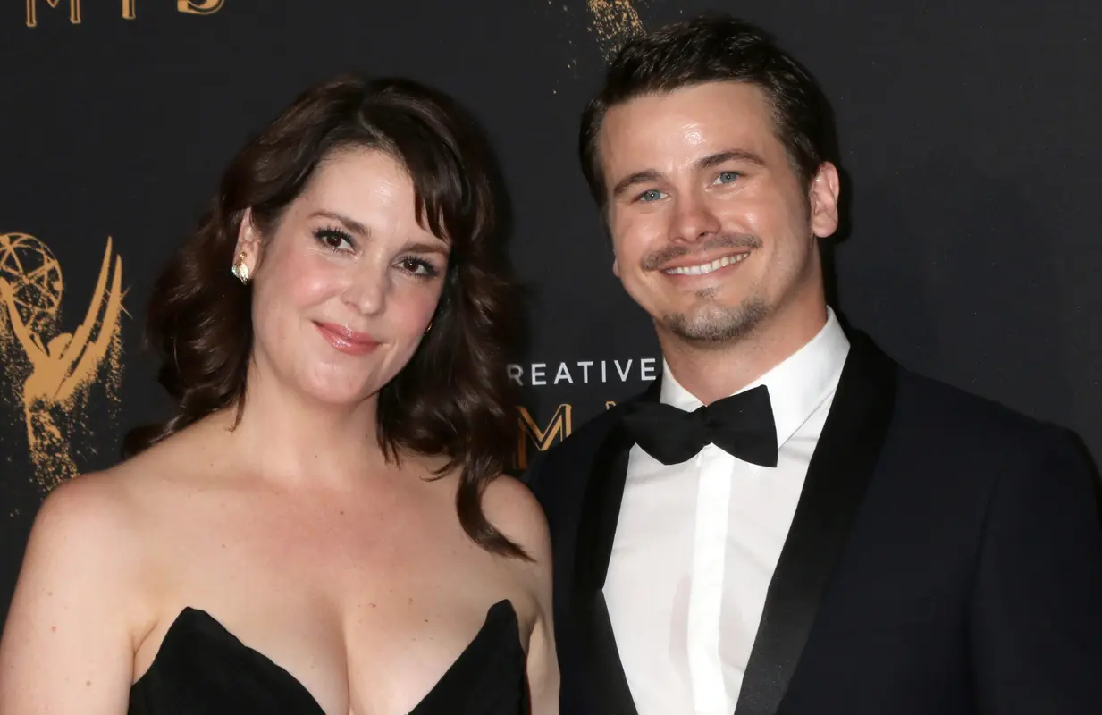 Melanie Lynskey and Jason Ritter. (Photo: Everett Collection)