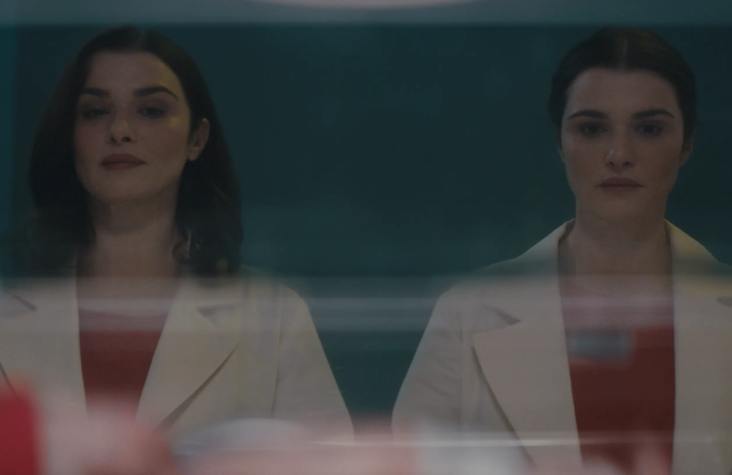 Rachel Weisz and Rachel Weisz in Dead Ringers (Photo: Amazon Studios)