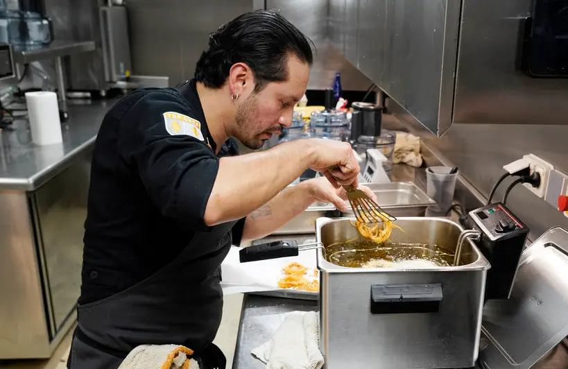 Gabri Rodriguez in Top Chef (Photo: Fred Jagueneau/Bravo)