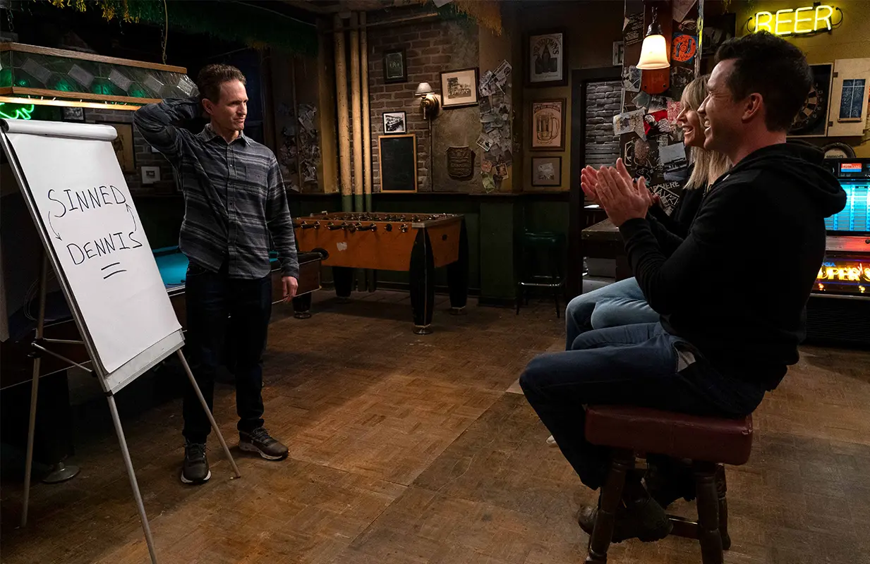 Glenn Howerton, Kaitlin Olson, and Rob McElhenney in It's Always Sunny in Philadelphia (Photo: FX)