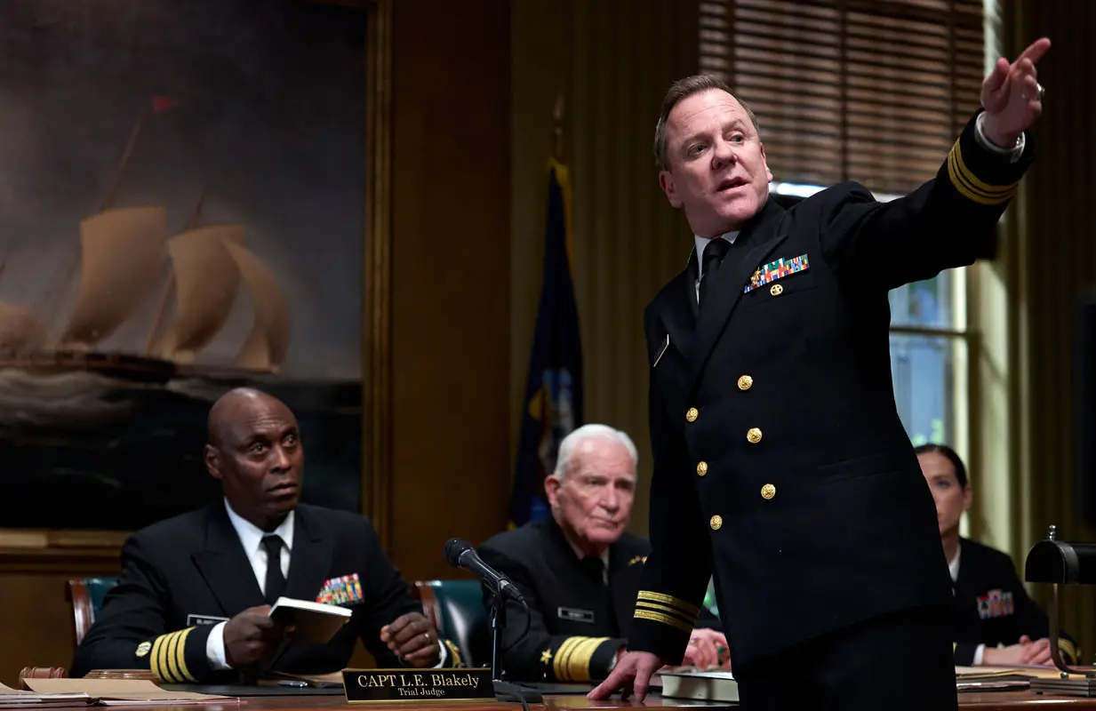 Lance Reddick and Kiefer Sutherland in The Caine Mutiny Court-Martial (Photo: Marc Carlini/Paramount)