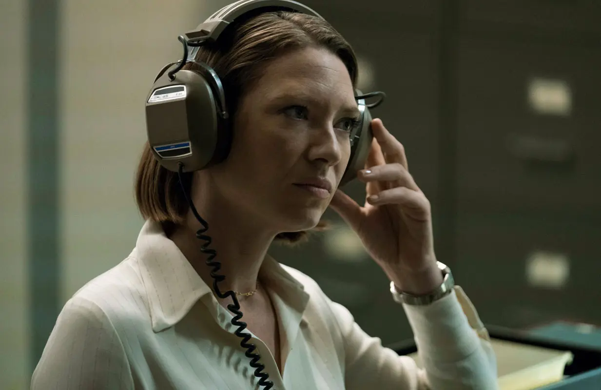 Anna Torv on Mindhunter (photo: Patrick Harbron/Netflix)