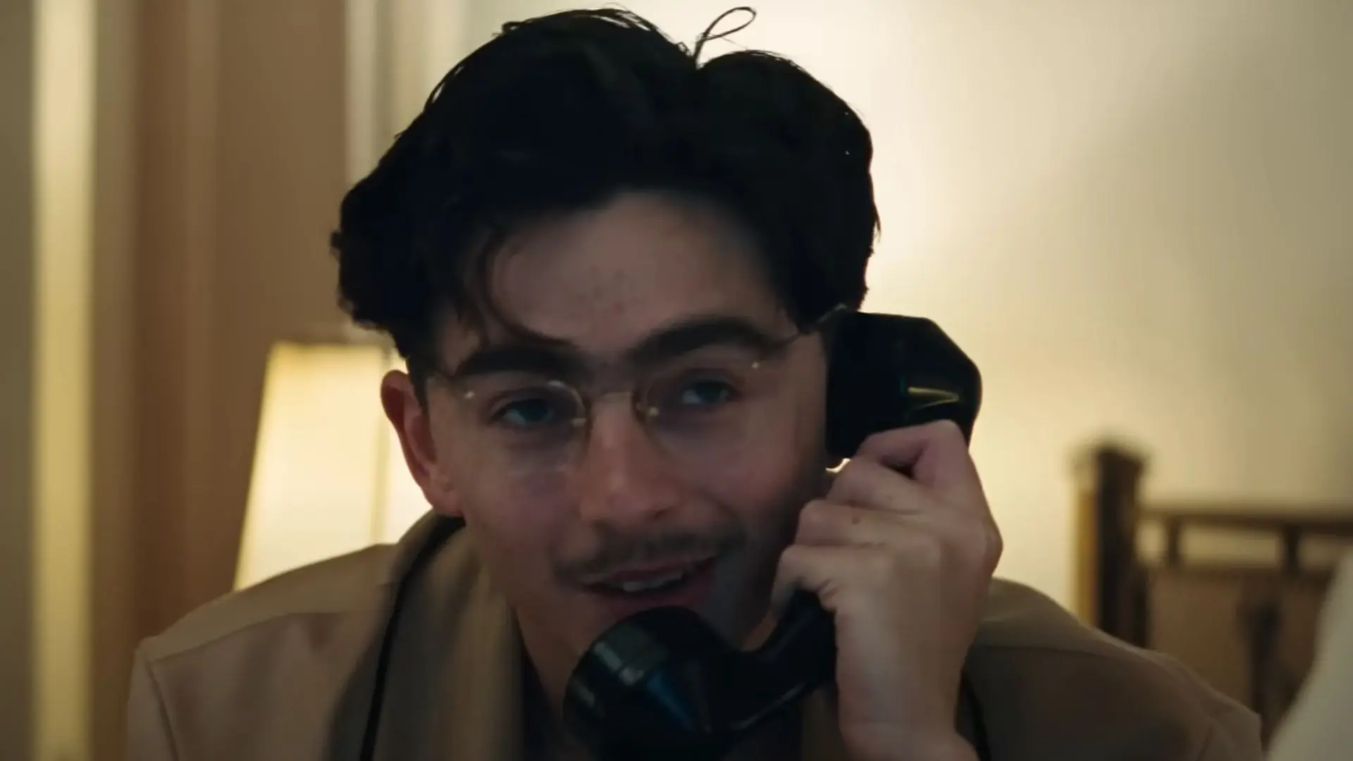 A scene from Marty Supreme (Image via YouTube/@A24)