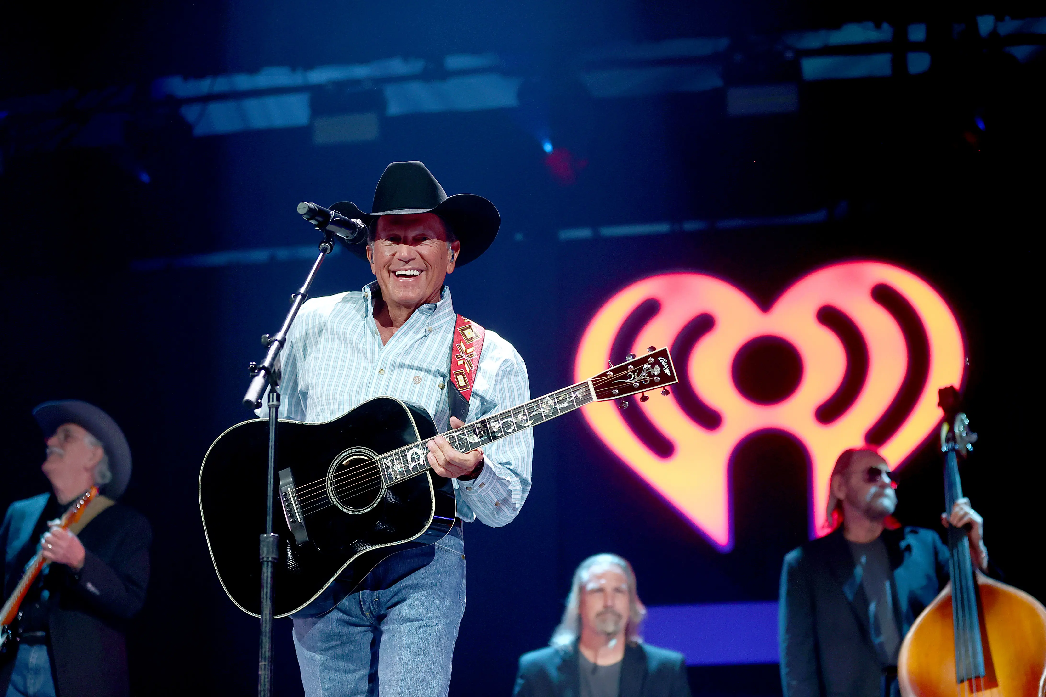 George Strait's daughter, Jenifer, died at 13 (Image via Matt Winkelmeyer/Getty Images for iHeartMedia)