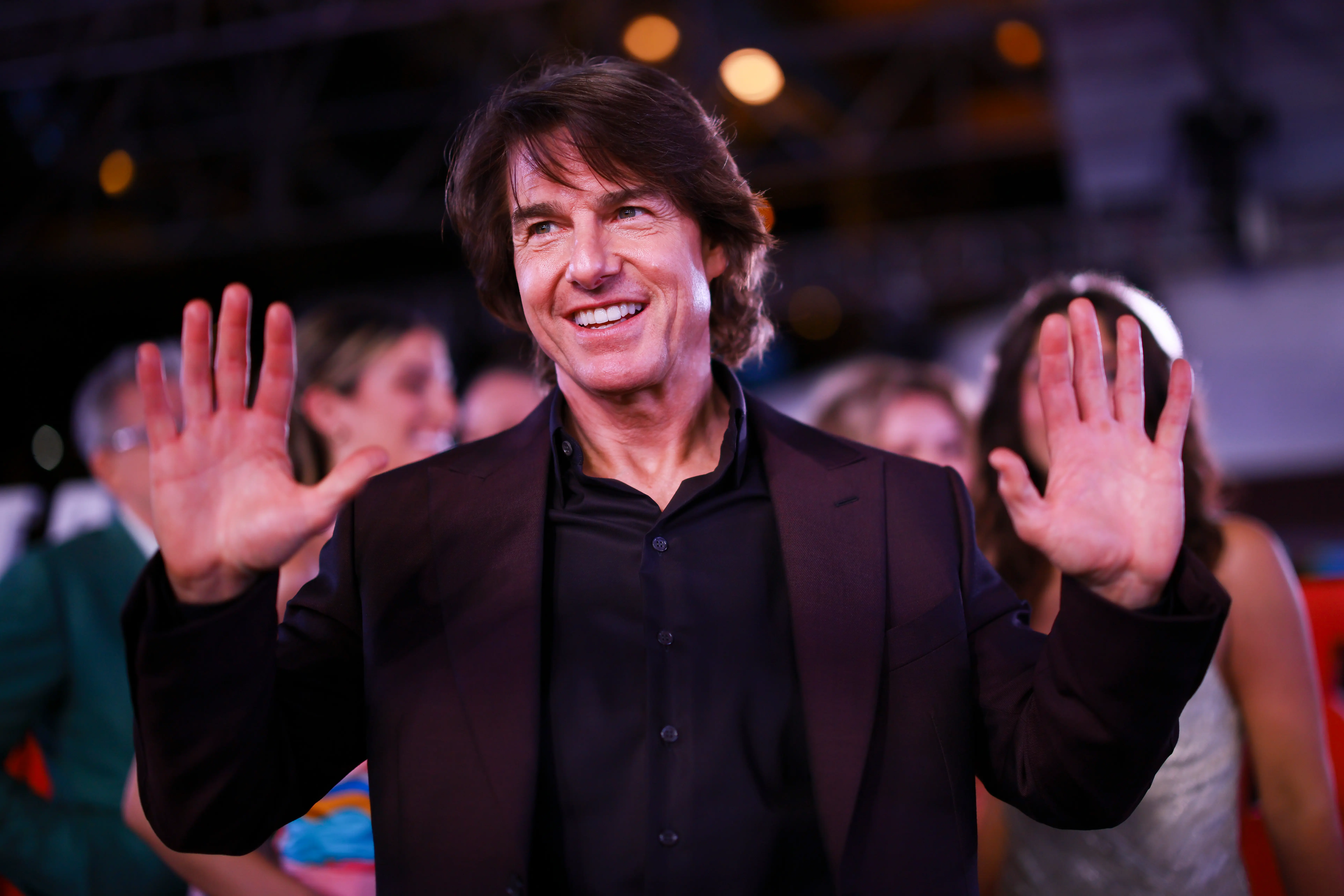 Tom Cruise attends the "Mission Impossible – The Final Reckoning" Mexico Red Carpet and Premiere (Photo by Manuel Velasquez/Getty Images for Paramount Pictures)