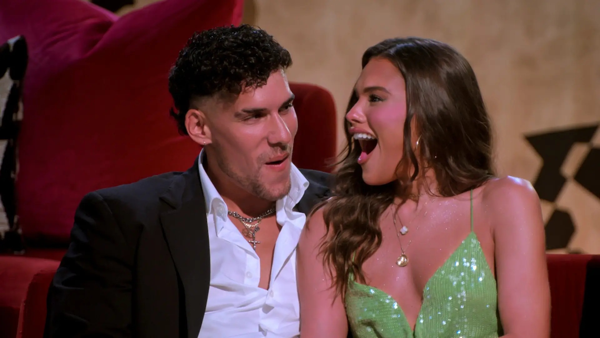 Lucy and Daniel from Perfect Match (Image via Netflix)