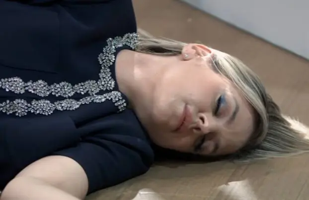 Maxie Jones faints (Image via ABC Network)