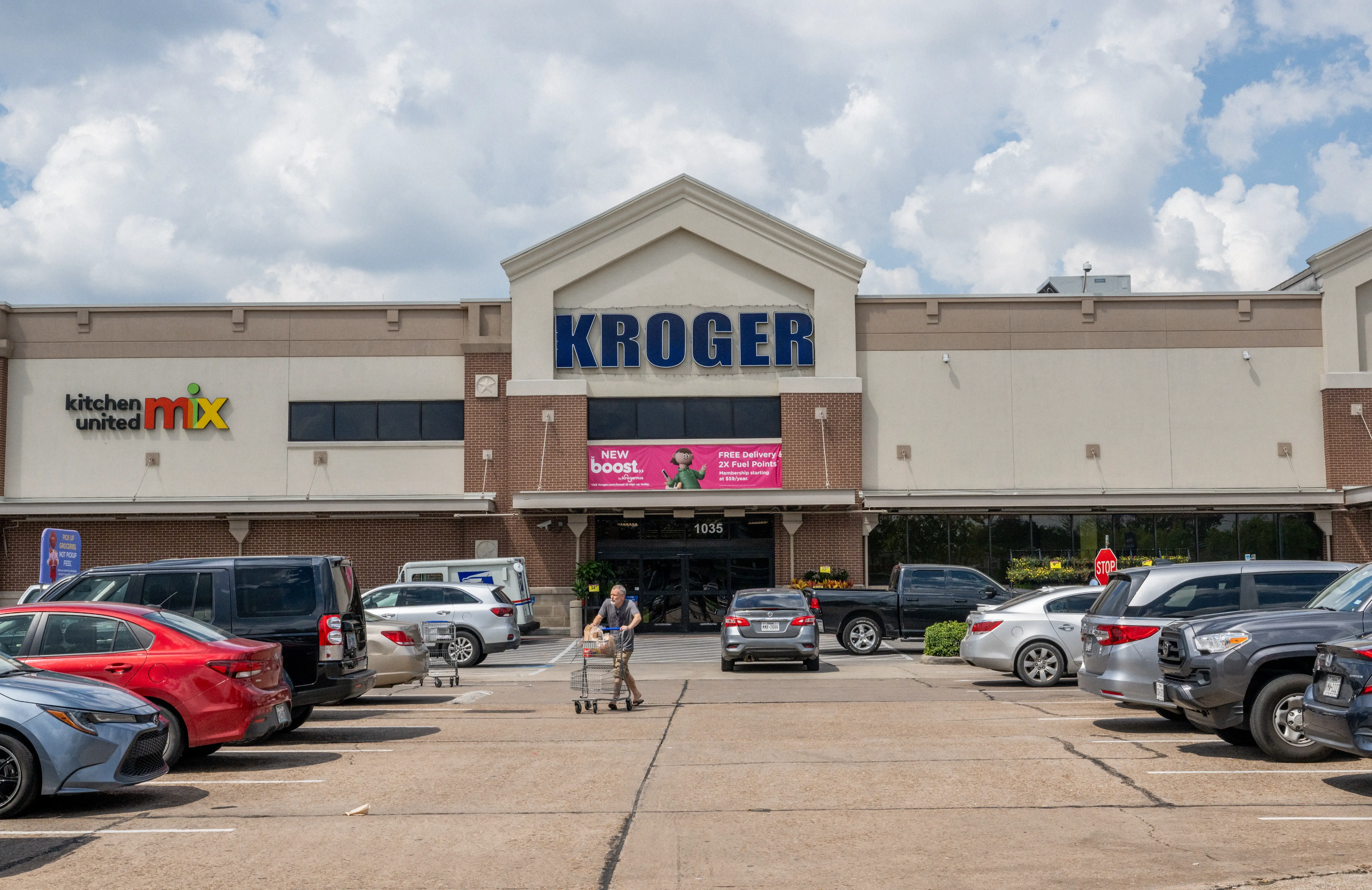 Kroger closing stores