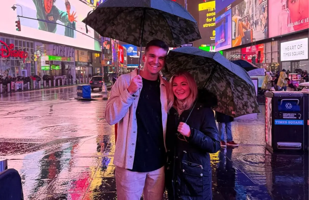 Matt Howard & Abby Howard (Image via Instagram/@_matt_howard_)