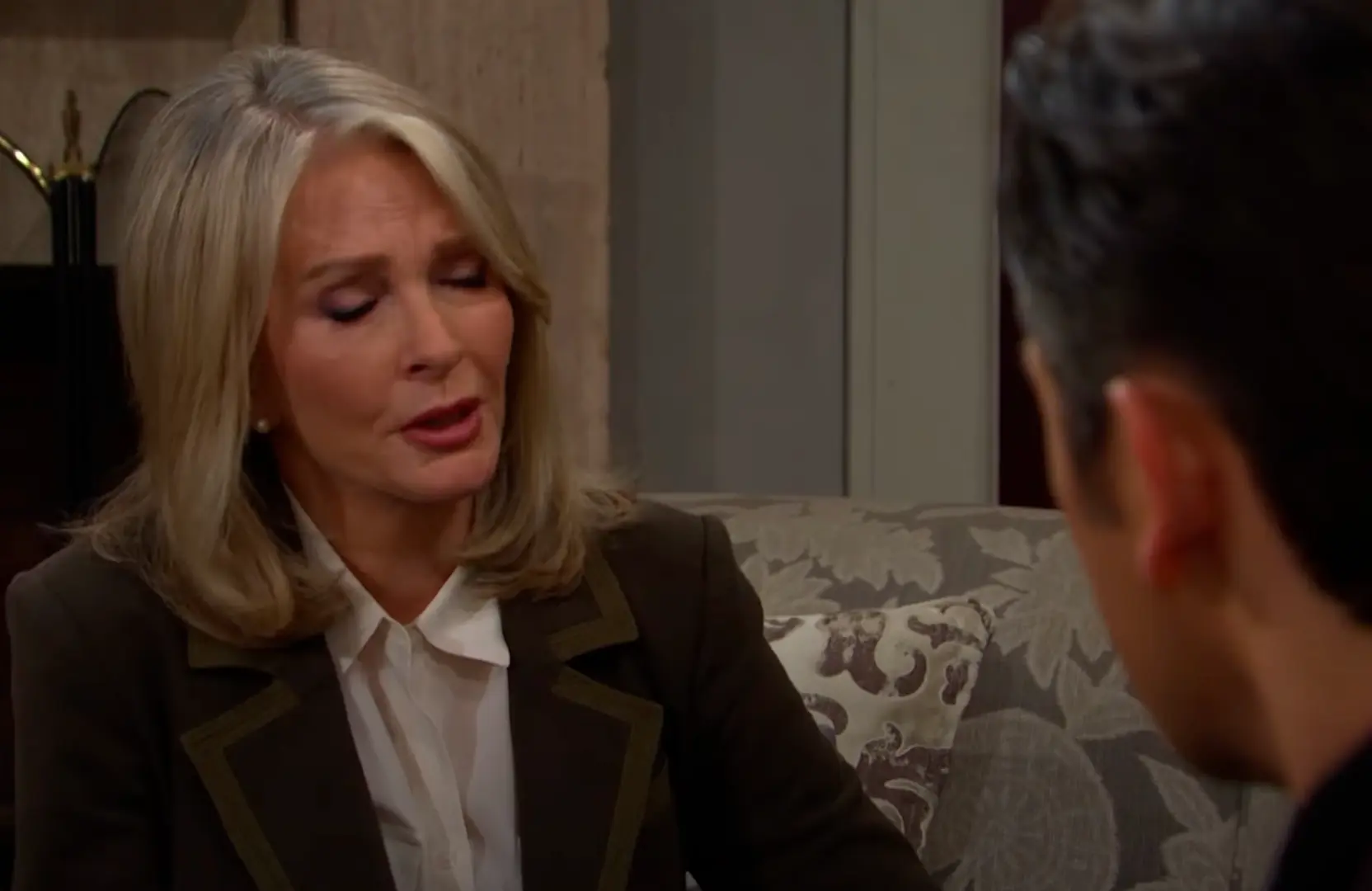 Marlena Evans counseling Xander Kiriakis (Image via YouTube / Days of Our Lives)