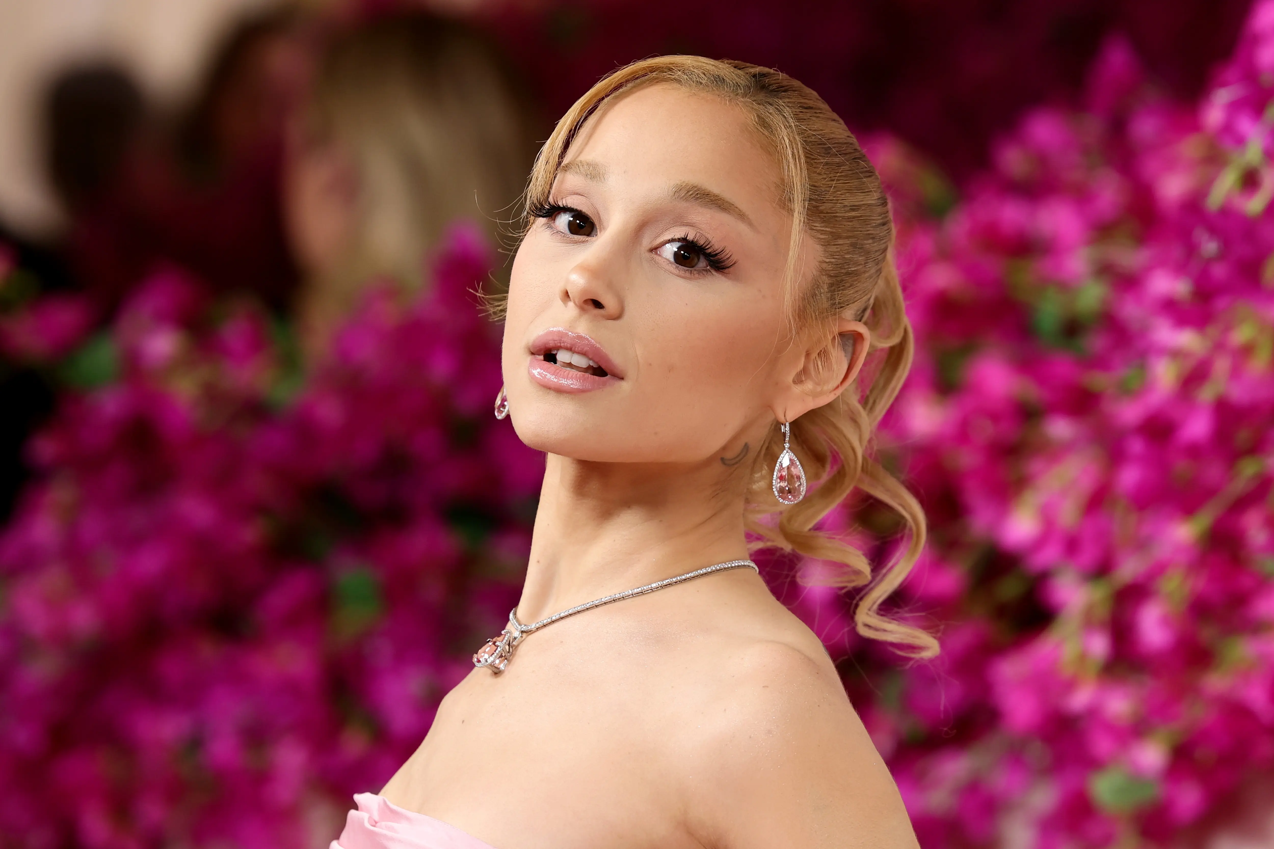 Ariana Grande Looks Styled by Law Roach (Photo by Arturo Holmes/Getty Images)