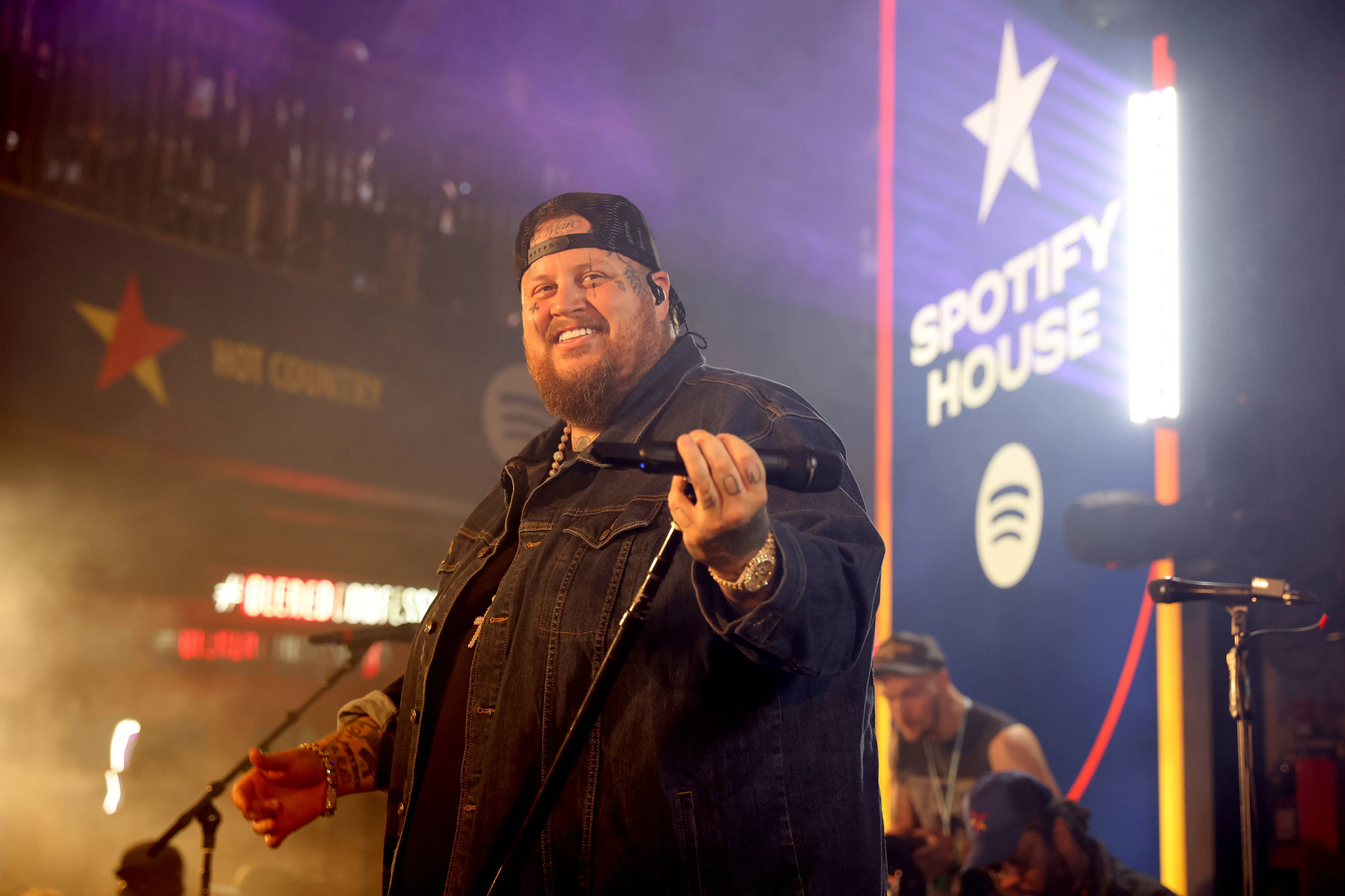 Viral post about Jelly Roll's supposed tribute to Charlie Kirk is debunked. (Image by Rick Kern/Getty Images for Spotify)