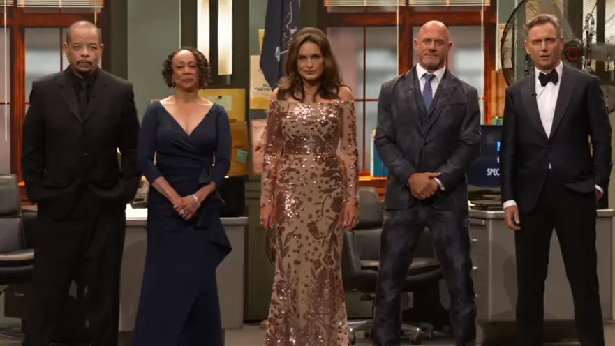 Reunion of the Law &amp; Order: Special Victims Unit cast (Image via YouTube/ @televisionacad)