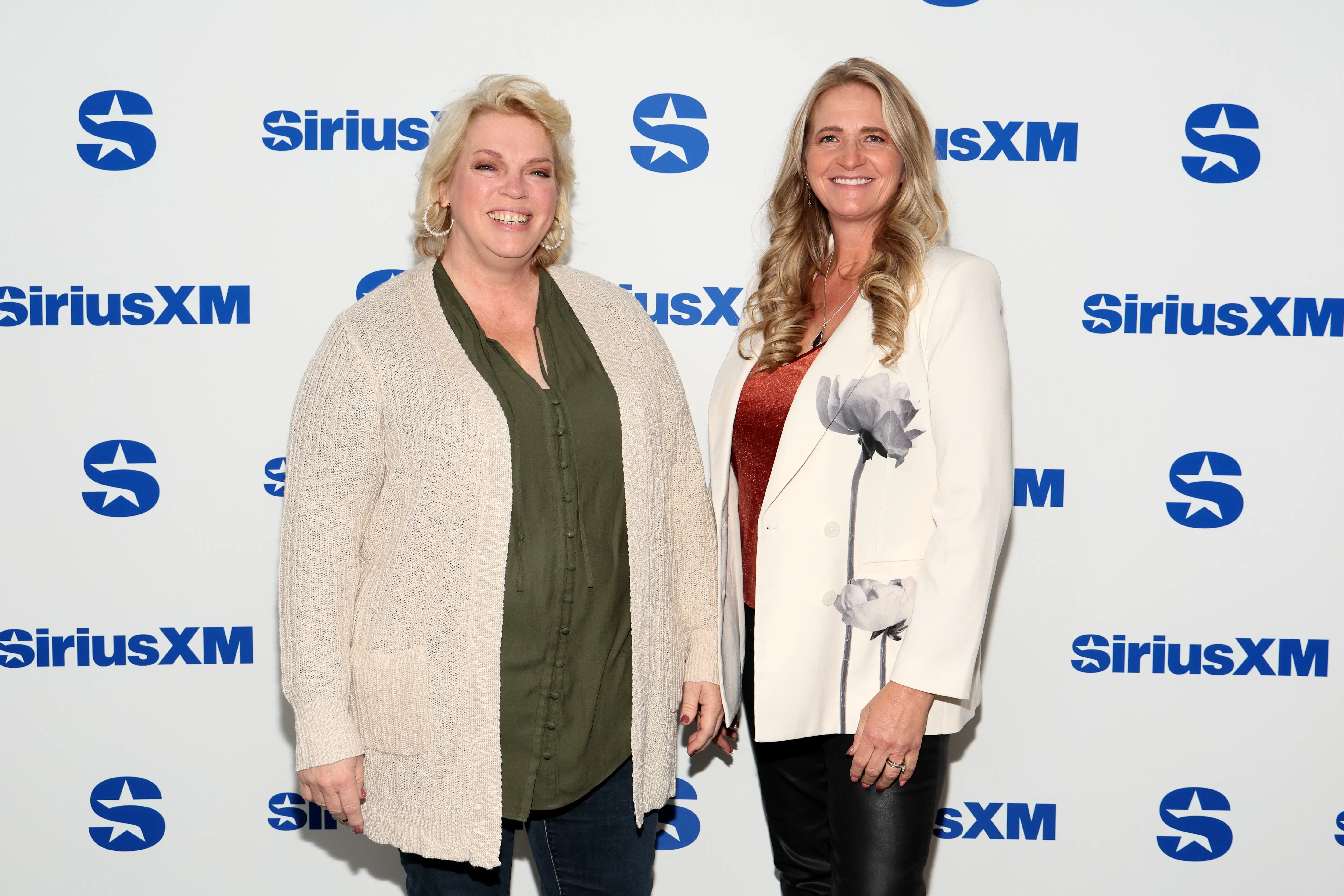 Janelle and Christine from Sister Wives (Image via Getty)