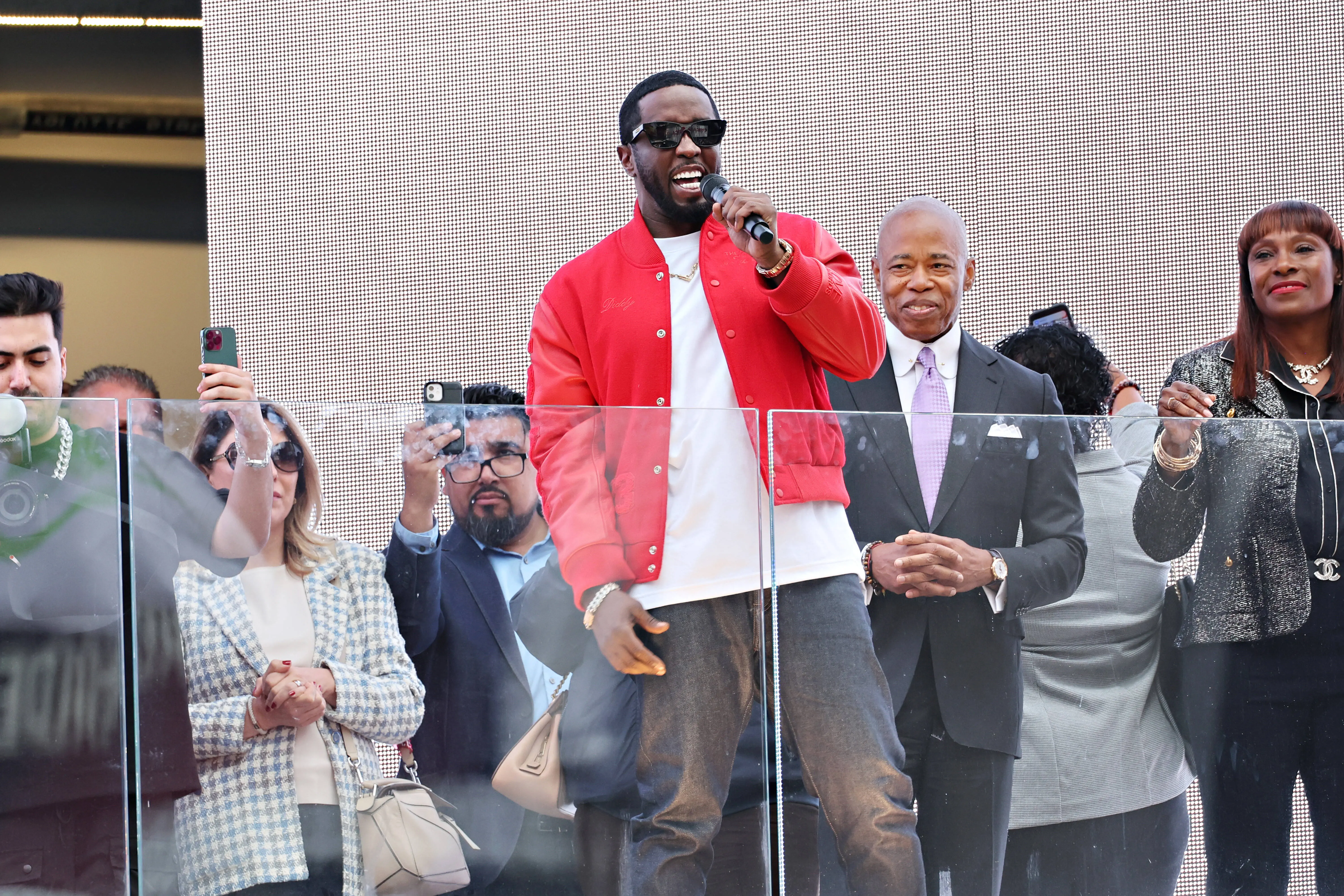 NEW YORK, NEW YORK - SEPTEMBER 15:  Sean "Diddy" Combs performs after being presented with the key to the city by New York Mayor Eric Adams in Times Square on September 15, 2023 in New York City. (Photo by Cindy Ord/Getty Images)