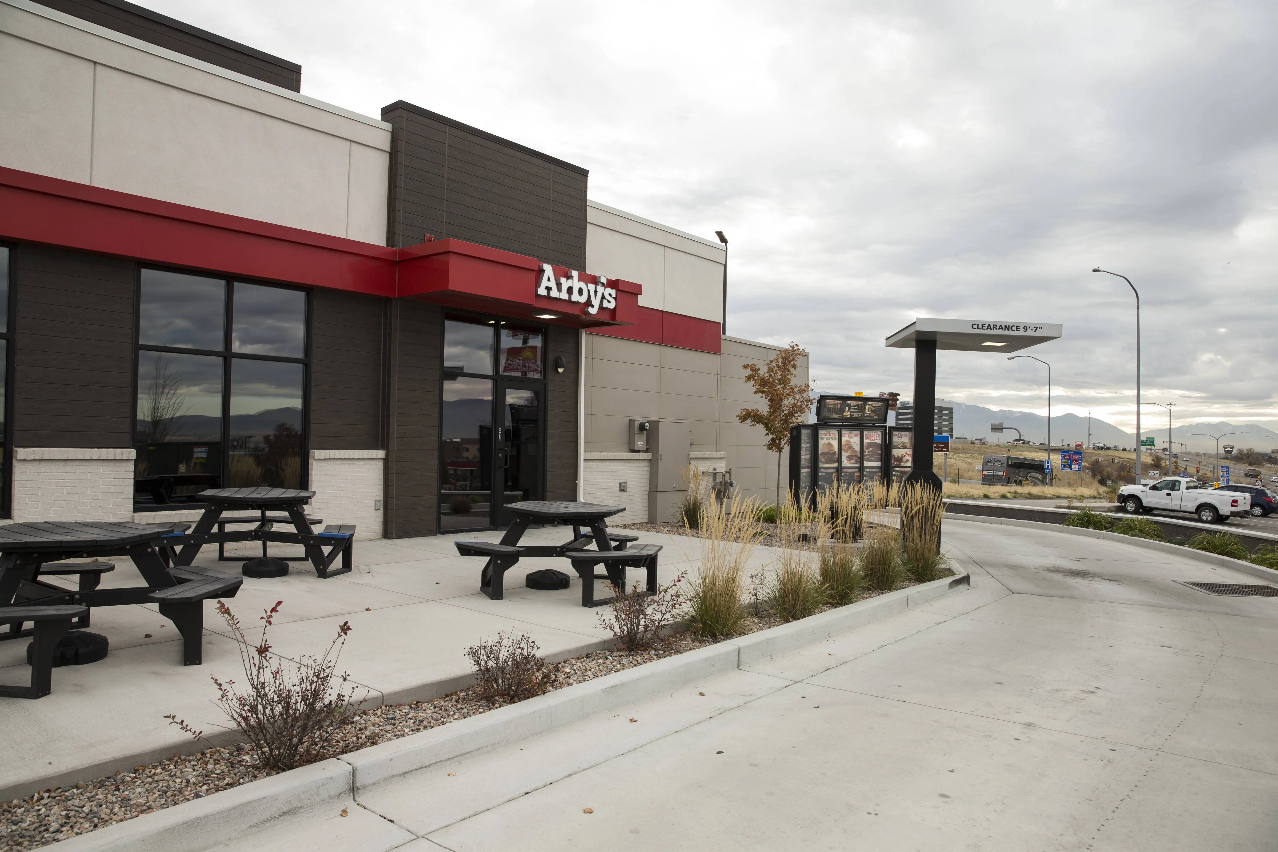 LEHI, UT - OCTOBER 26:  Exterior view of an Arby's restaurant on October 26, 2017 in Lehi, Utah. (Photo by Chad Hurst/Getty Images for Arby's Restaurant Group, Inc.)
