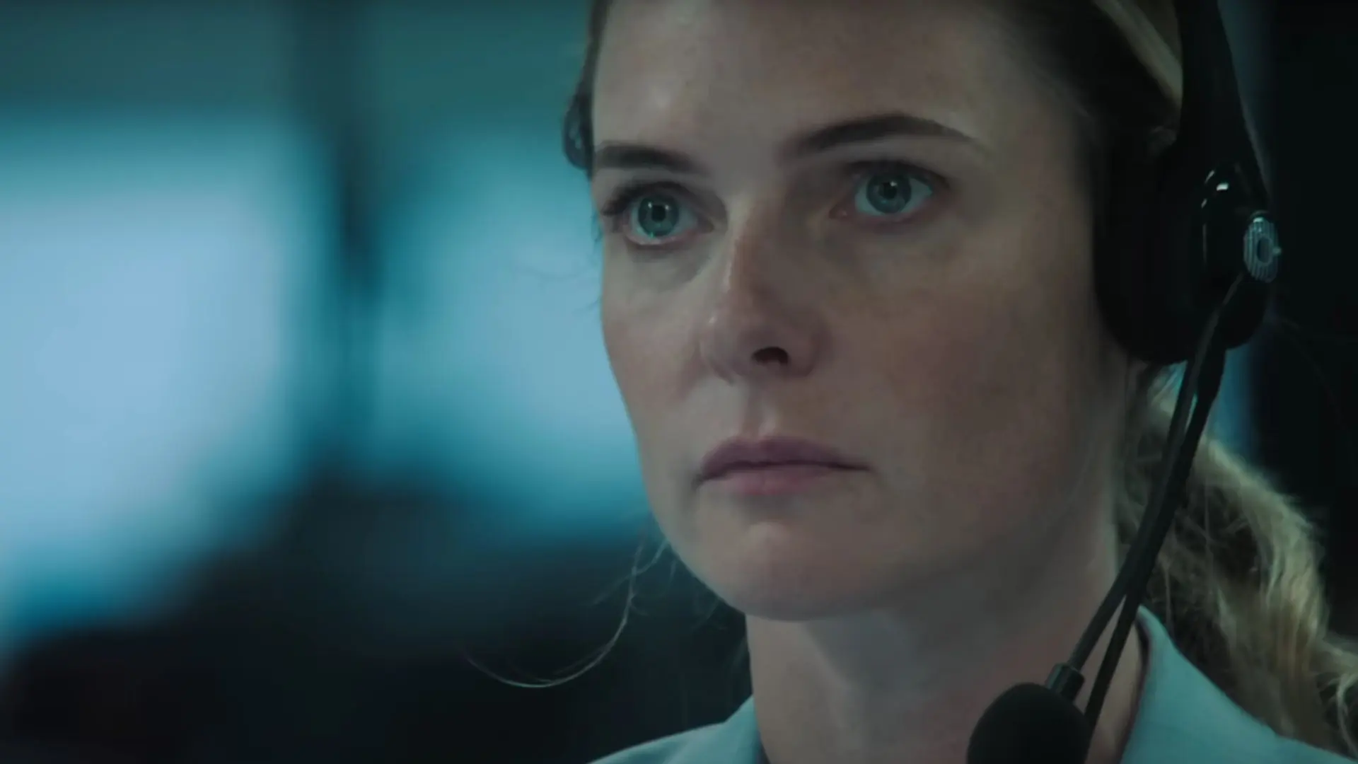 Rebecca Ferguson as Captain Olivia Walker (Image via Netflix)