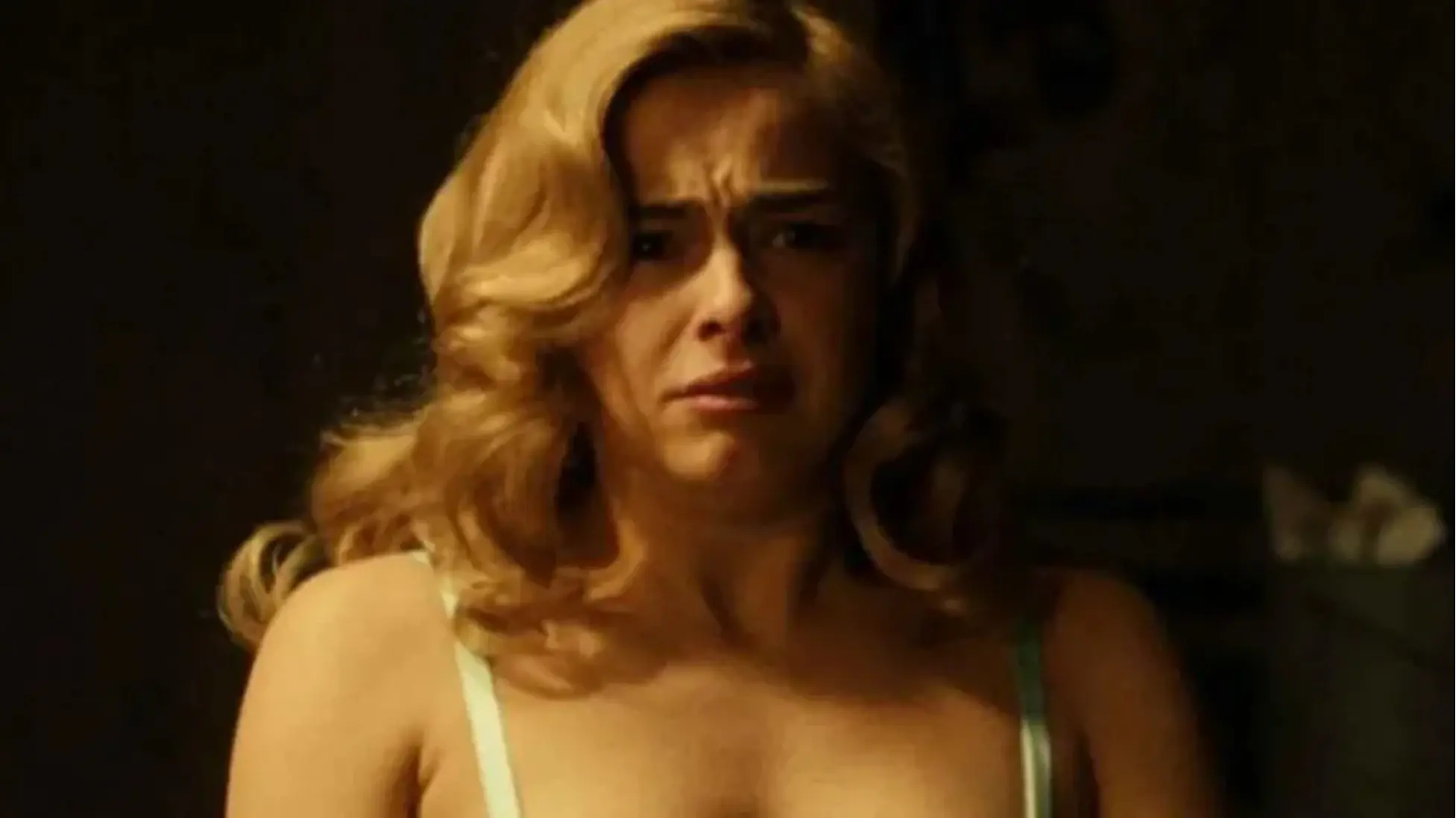 Addison Rae as Evelyn Hartley in Monster: The Ed Gein Story (Image via Youtube/@Netflix)