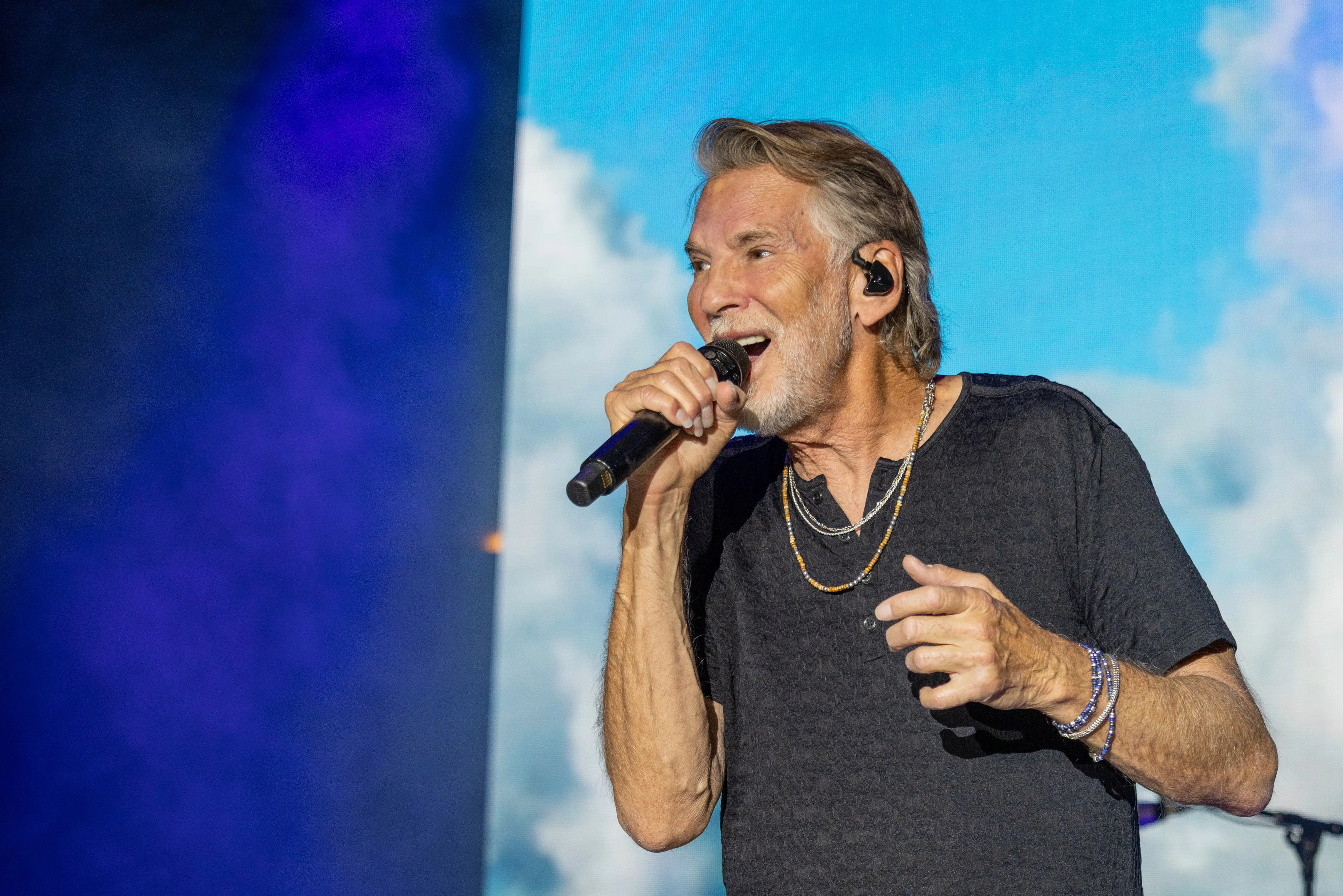 AUSTIN, TEXAS - AUGUST 05: Singer-songwriter Kenny Loggins performs in concert during 'This Is It! His Final Tour 2023' at Moody Amphitheater at Waterloo Park on August 05, 2023 in Austin, Texas. (Photo by Rick Kern/Getty Images)