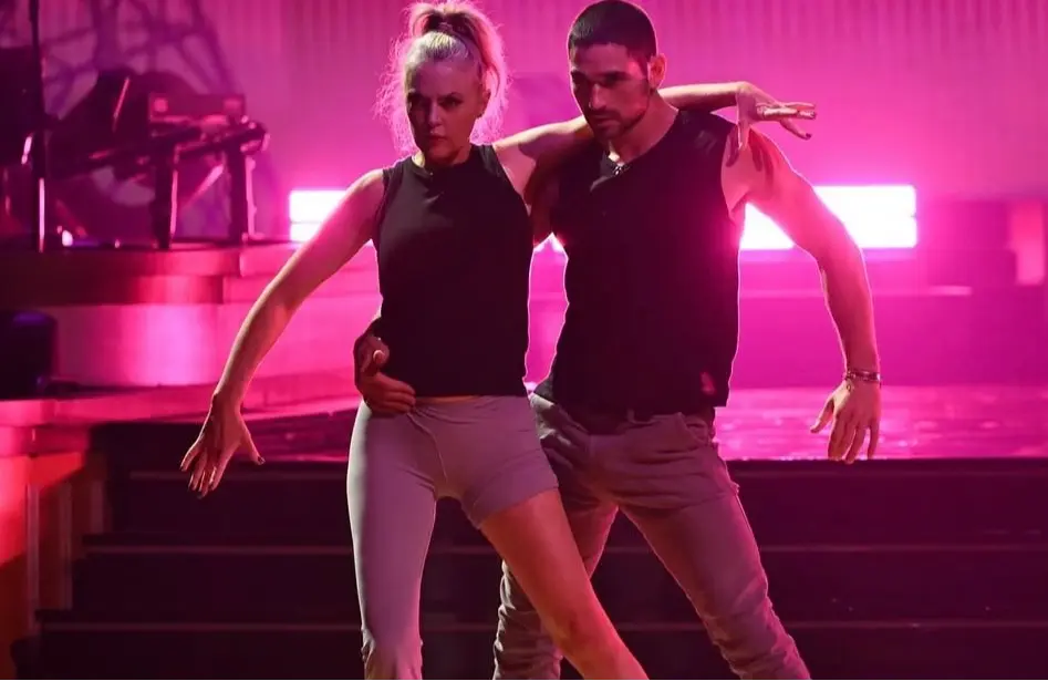 Elaine Hendrix (Image via ABC)