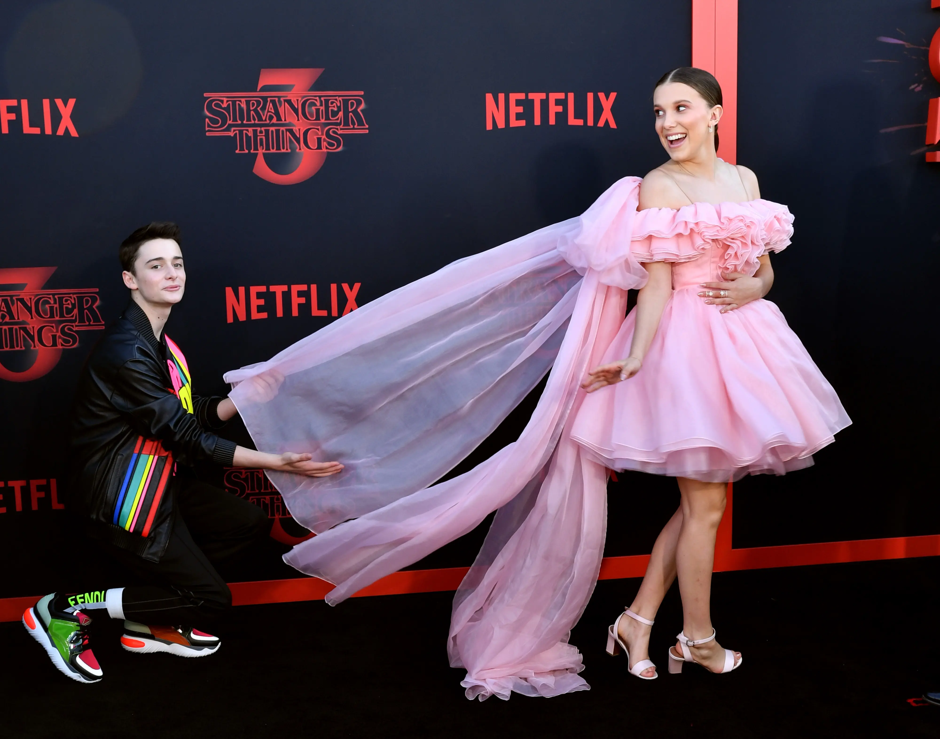 SANTA MONICA, CALIFORNIA - JUNE 28: (L-R) Noah Schnapp and Millie Bobby Brown attend the premiere of Netflix's "Stranger Things" Season 3 on June 28, 2019 in Santa Monica, California. (Photo by Amy Sussman/Getty Images)