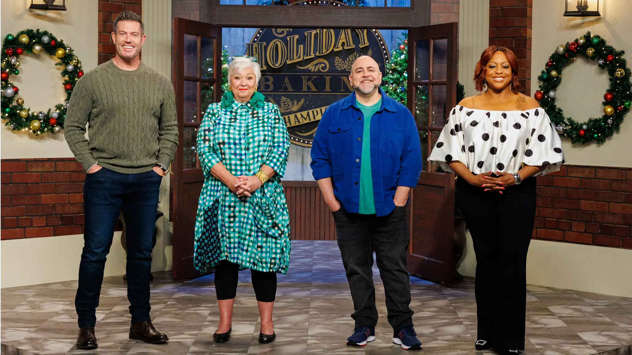 Holiday Baking Championship season 12 (Image via Food Network)