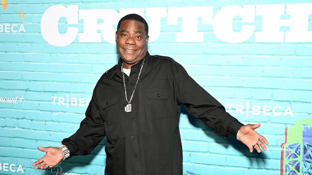 Tracy Morgan in Crutch premiere at NYC (via Instagram @theneighborhood)