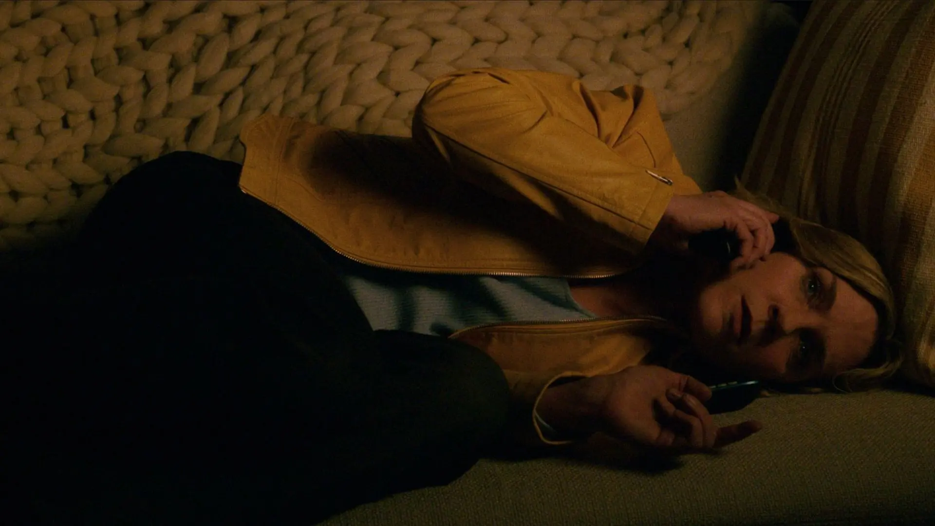 A scene from Pluribus season 1 (Image via X/@AppleTVUpdate)