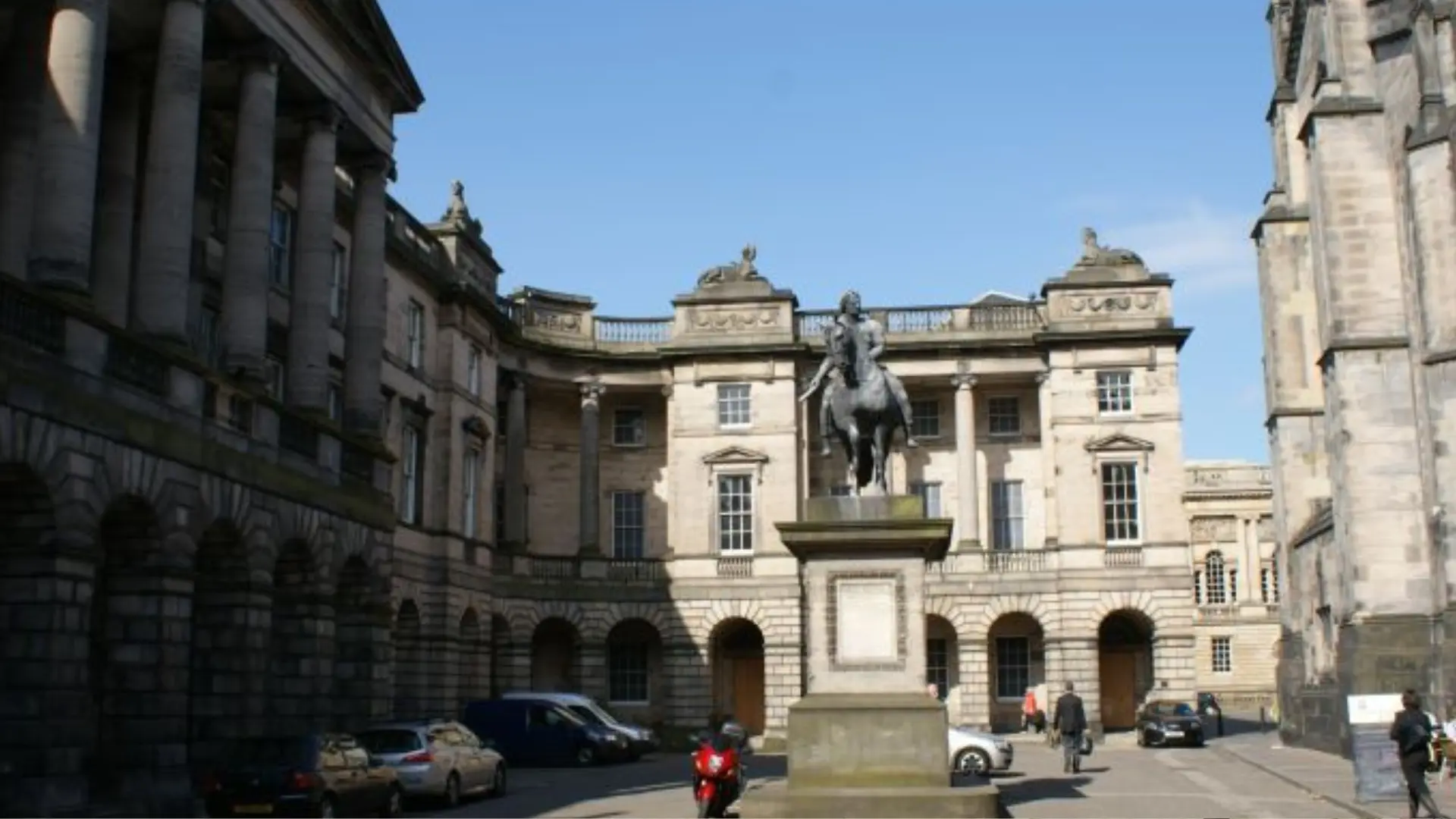 Parliament Square in Edinburgh, Scotland (Image via edinburghguide.com)