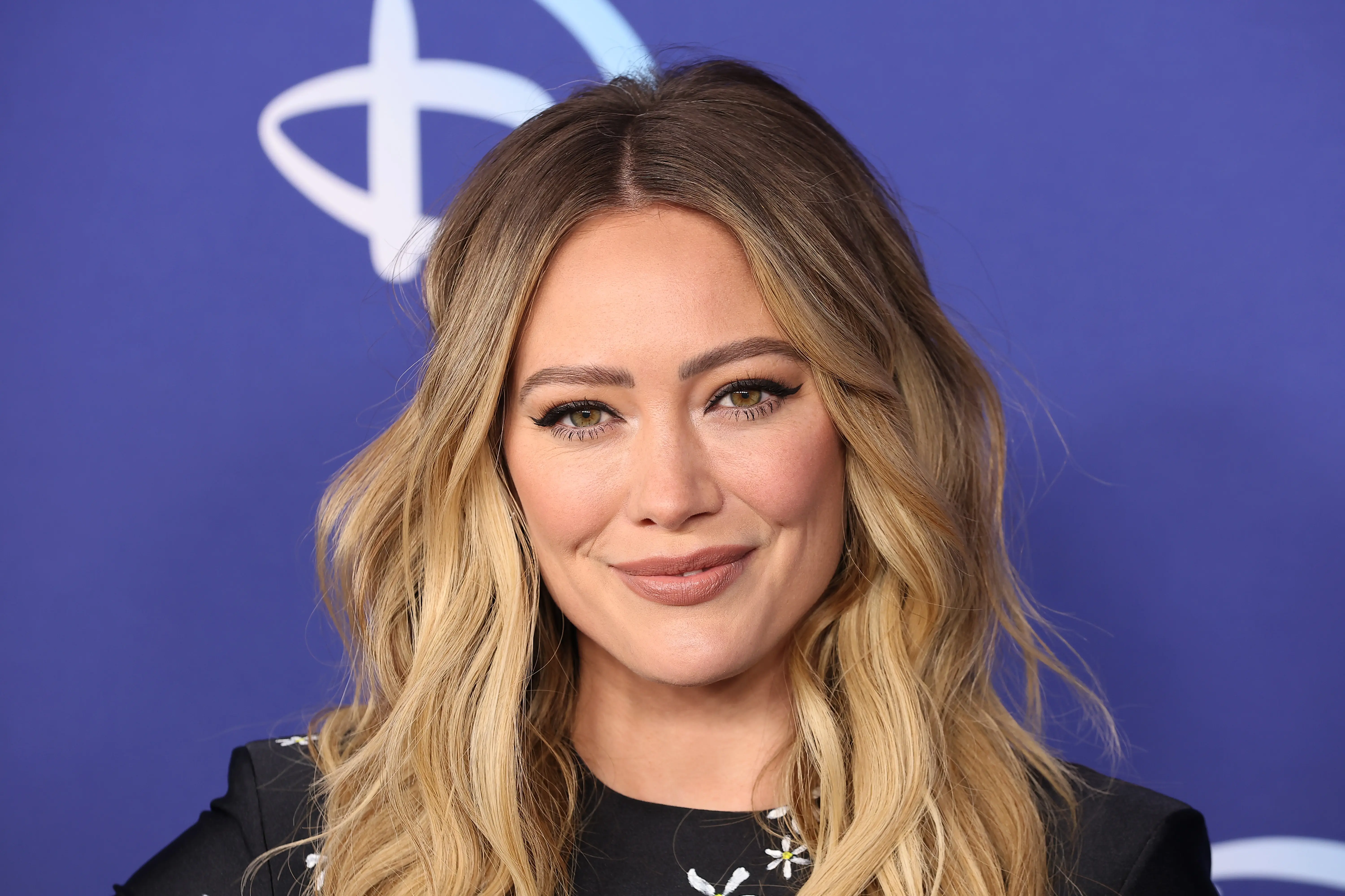 NEW YORK, NEW YORK - MAY 17: Hilary Duff attends the 2022 ABC Disney Upfront at Basketball City - Pier 36 - South Street on May 17, 2022 in New York City. (Photo by Arturo Holmes/WireImage)