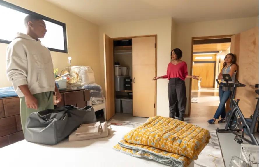 9-1-1 season 9 airs on ABC (Image via Instagram/@911onabc)