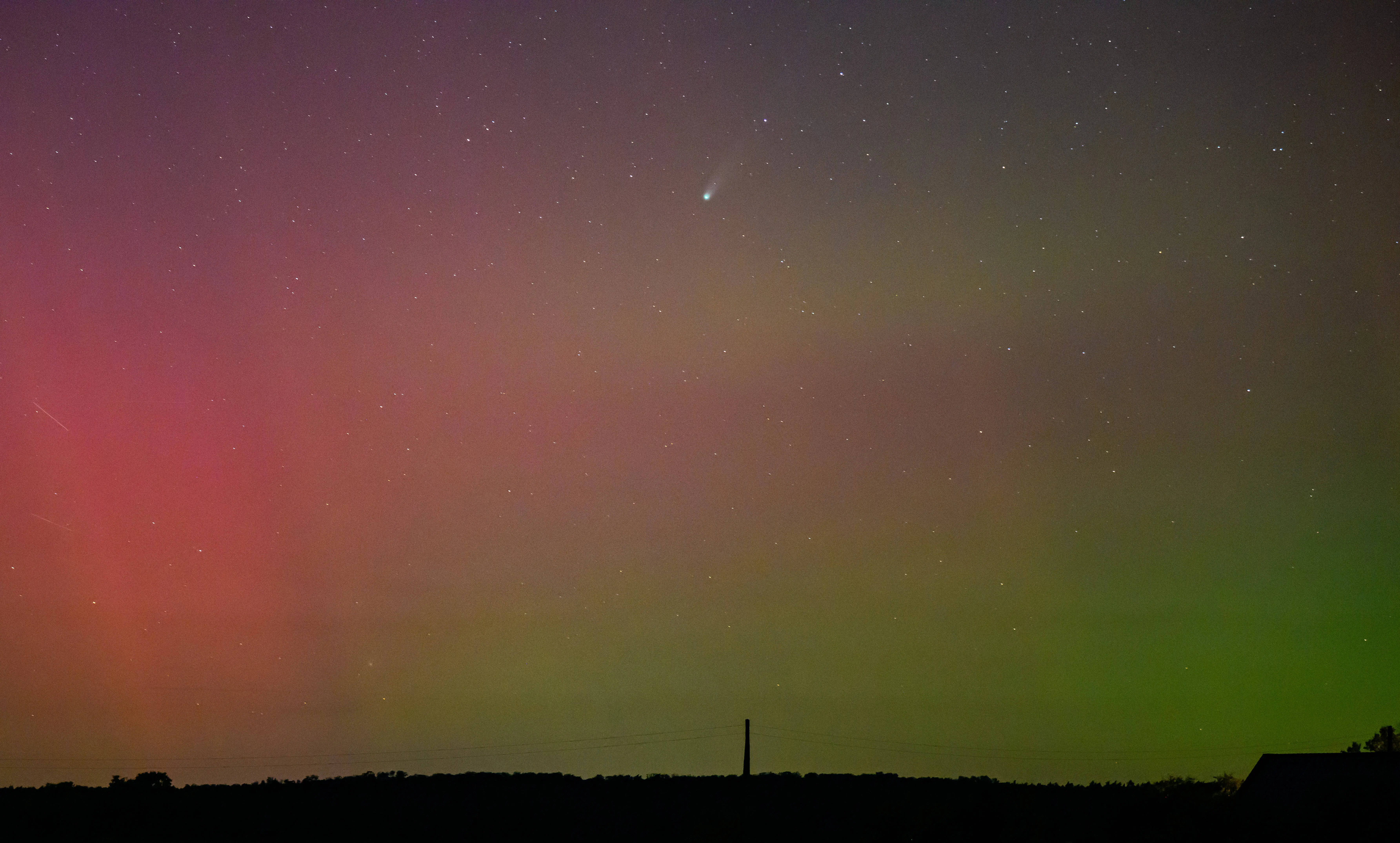 Aurora Borealis Set to Dazzle Skies Across 21 U.S. States Amid Strong Solar Storm (Photo by Patrick Pleul/picture alliance via Getty Images)