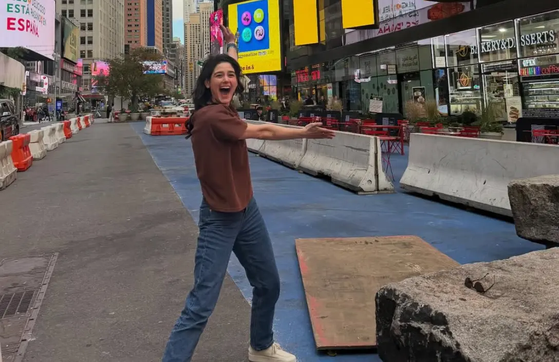 Author and influencer Elyse Myers (Image via Instagram/@elyse_myers)