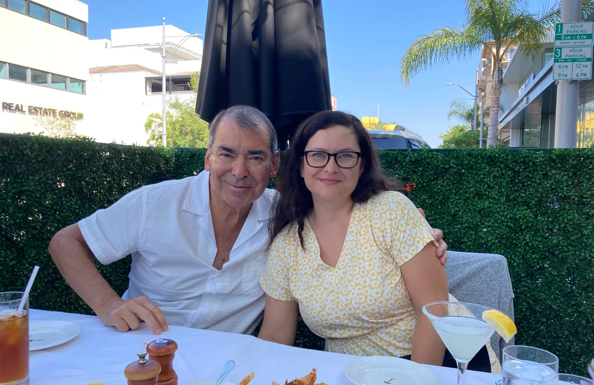 Jim Avila with his daughter Jenny in 2021 (Image via X/@JimAvilaABC)