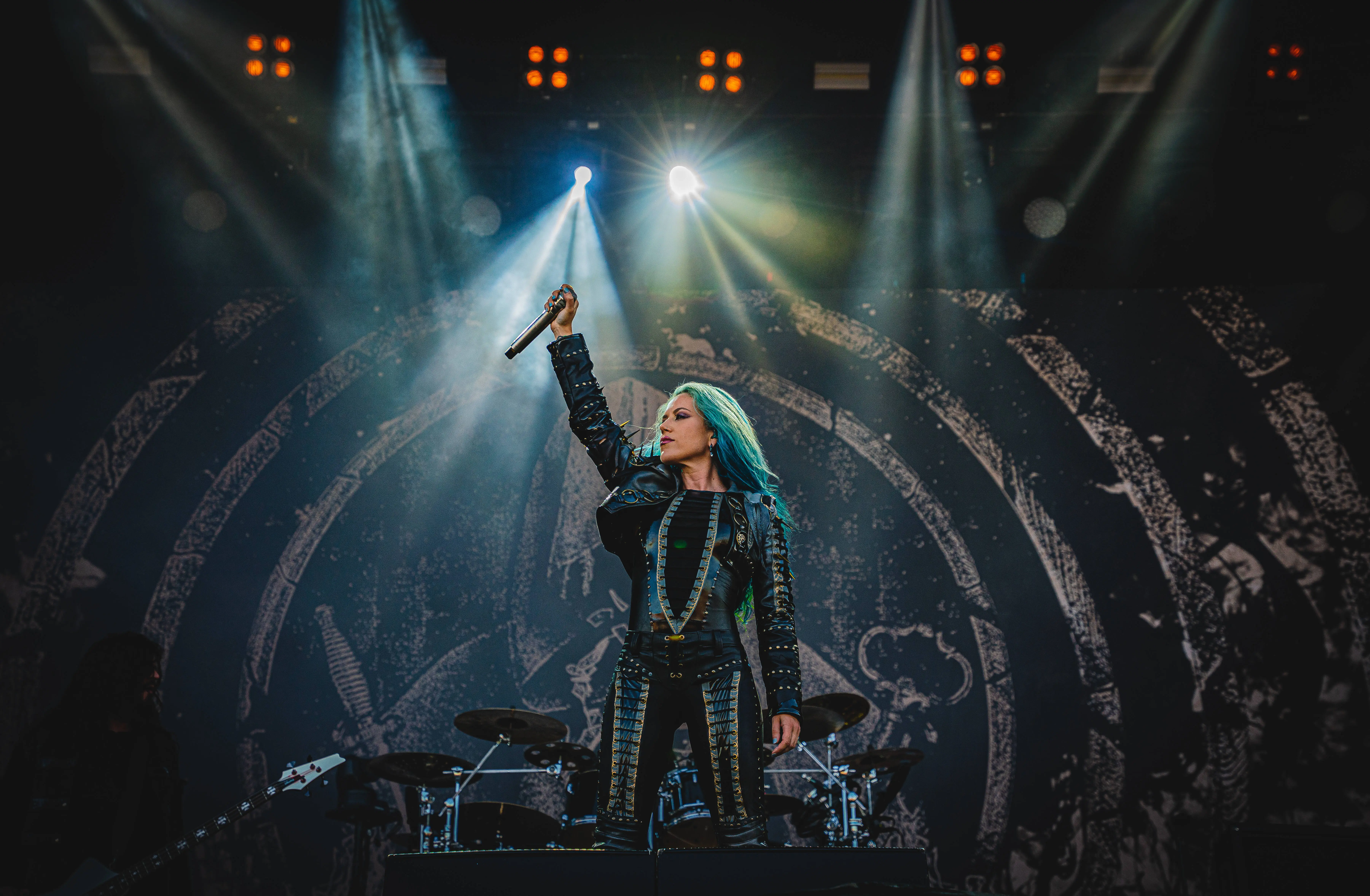 TURKU, FINLAND - AUGUST 12: Alissa White-Gluz of Arch Enemy performs on stage during the Knotfest at Artukainen Event Park on August 12, 2022 in Turku, Finland. (Photo by Venla Shalin/Redferns)