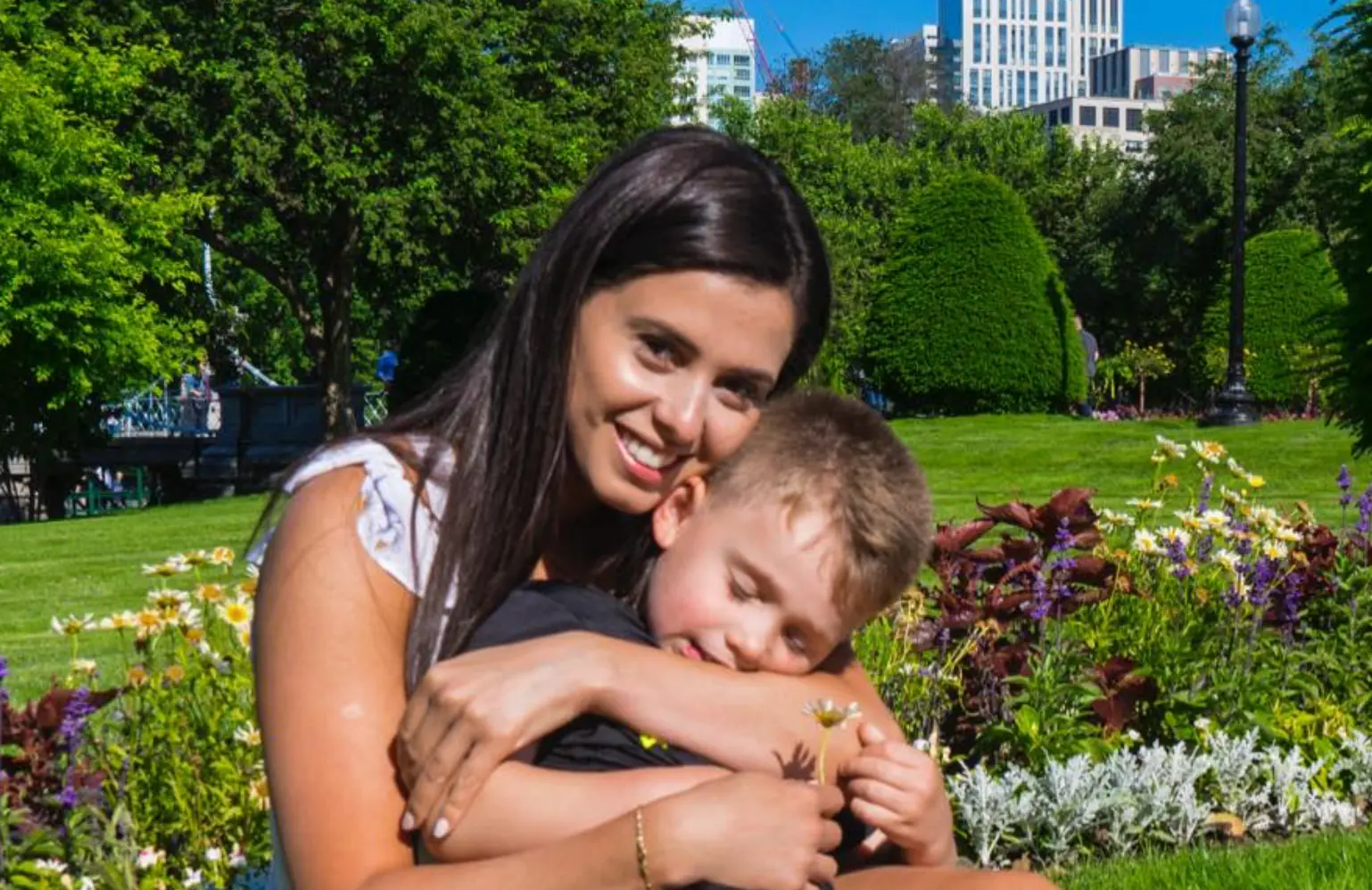 Bruna Caroline Ferreira with her and Michael Leavitt's son (Image via Facebook/Bruna Ferreira)