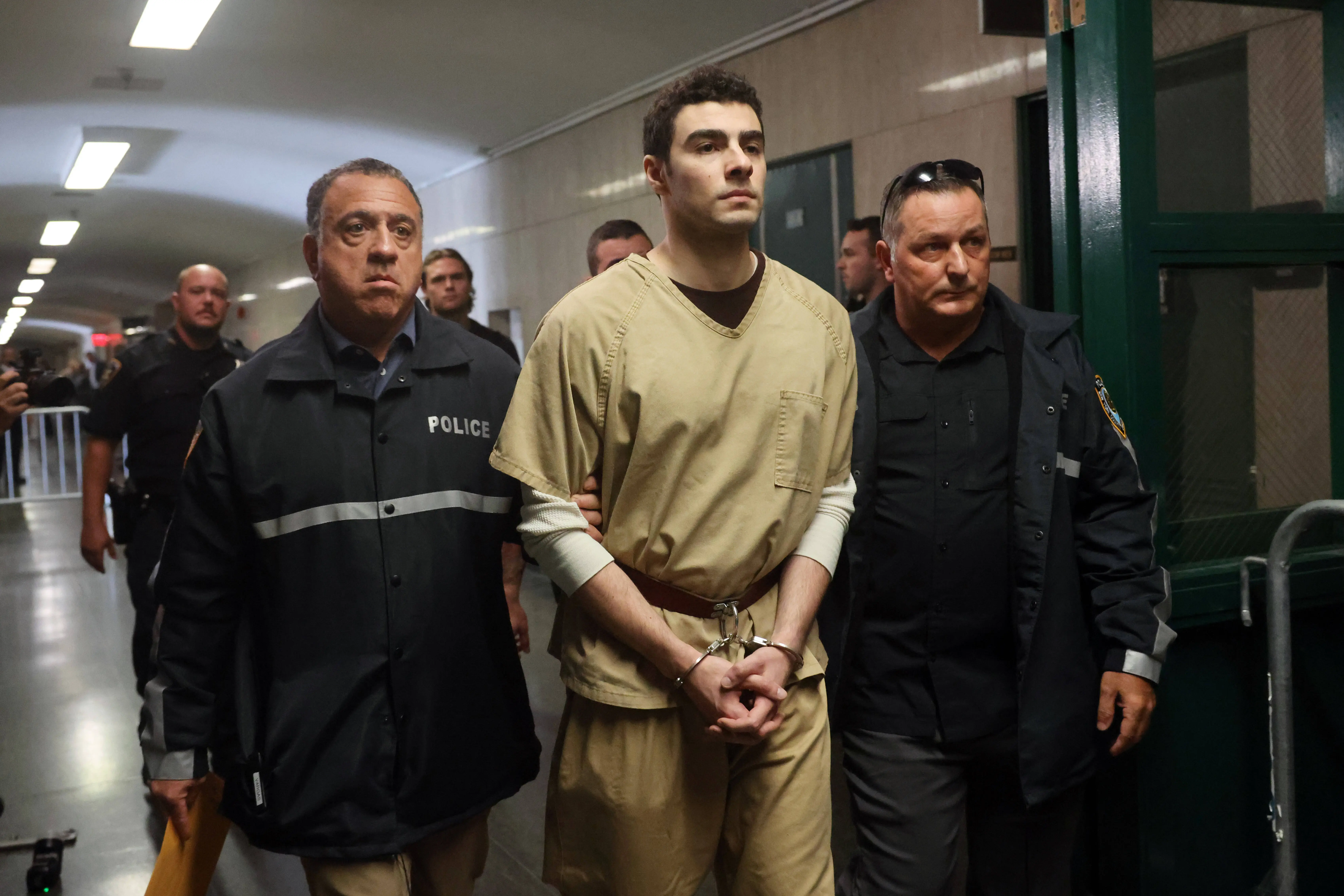 Thanksgiving Menu Revealed for Celebrity Inmates Including Diddy, Luigi Mangione and Ghislaine Maxwell (Photo by Spencer Platt/Getty Images)