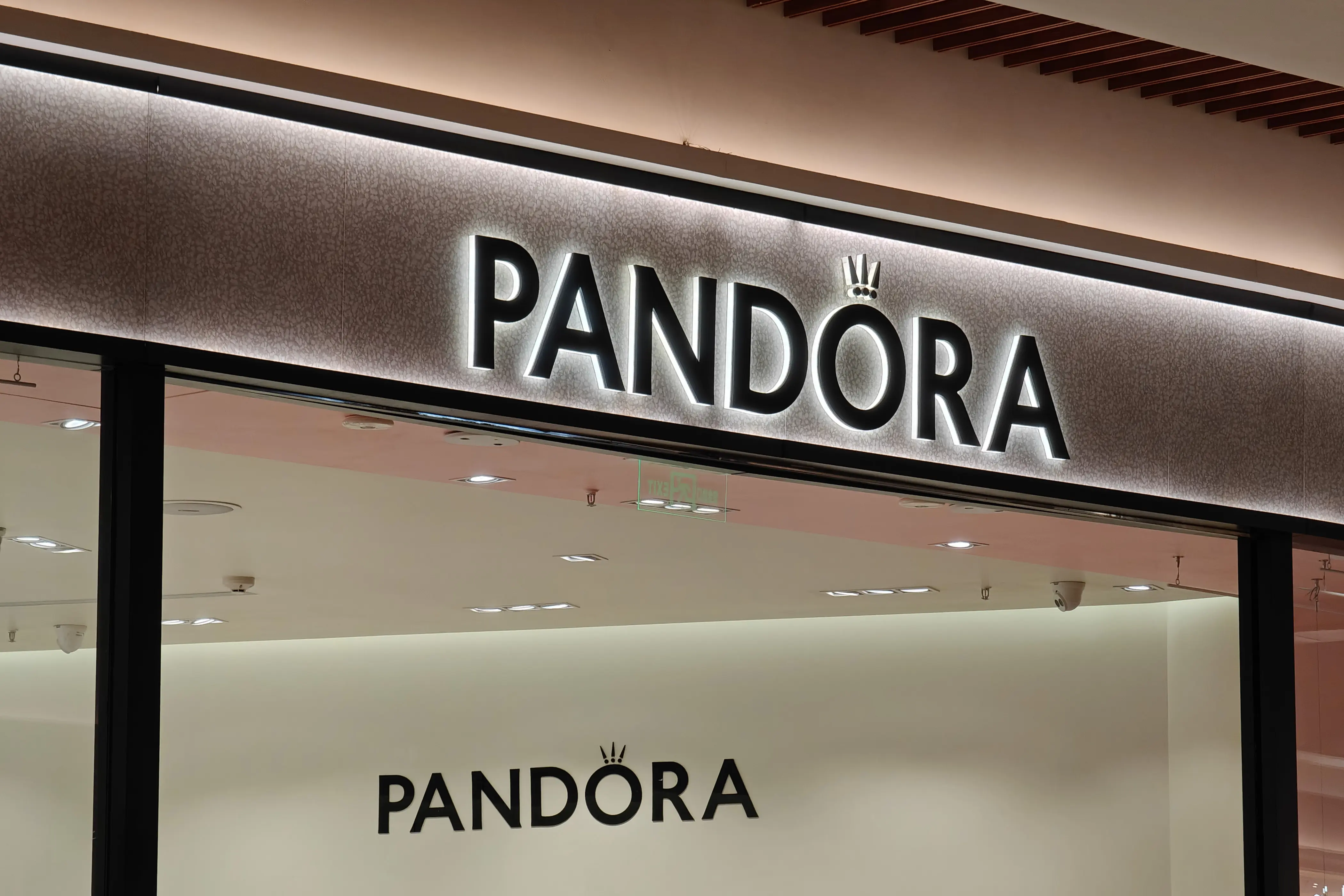 Pandora Cyber Monday (Photo by Costfoto/NurPhoto via Getty Images)