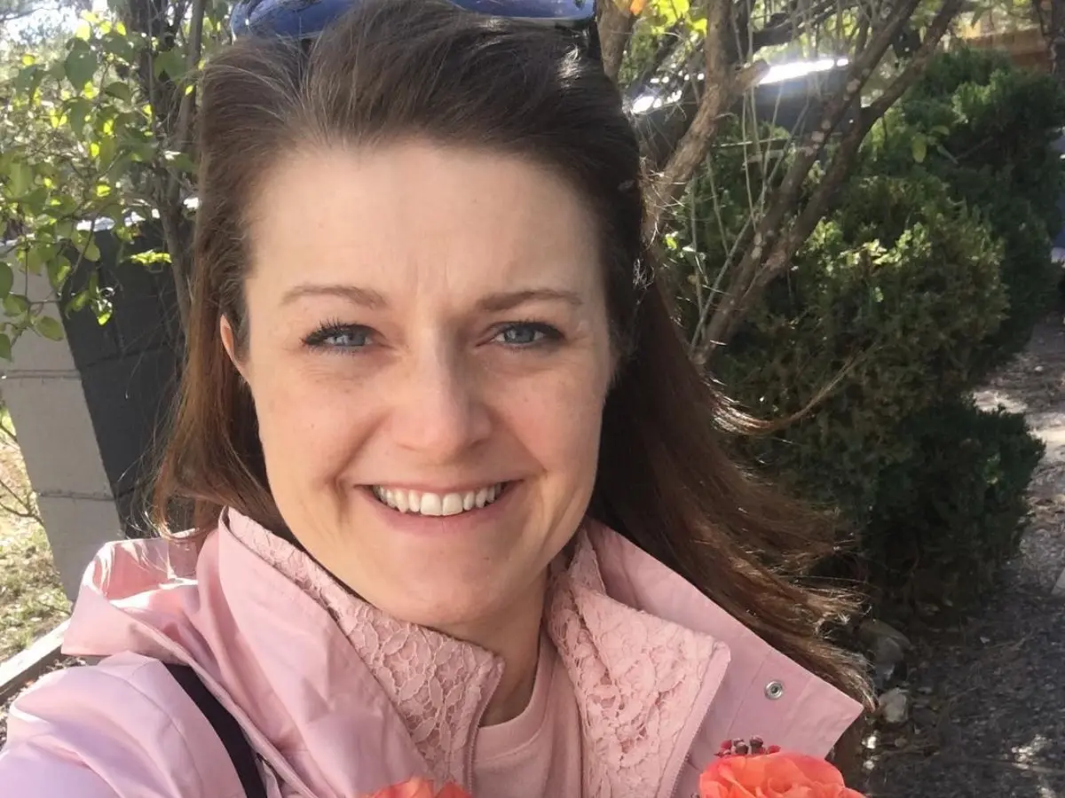 Robyn Brown (Image via Instagram @robyn_browns_nest)