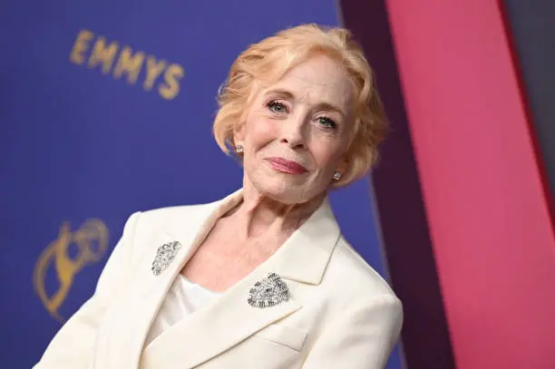 Holland Taylor at 76th Primetime Emmy Awards (Image via Getty)