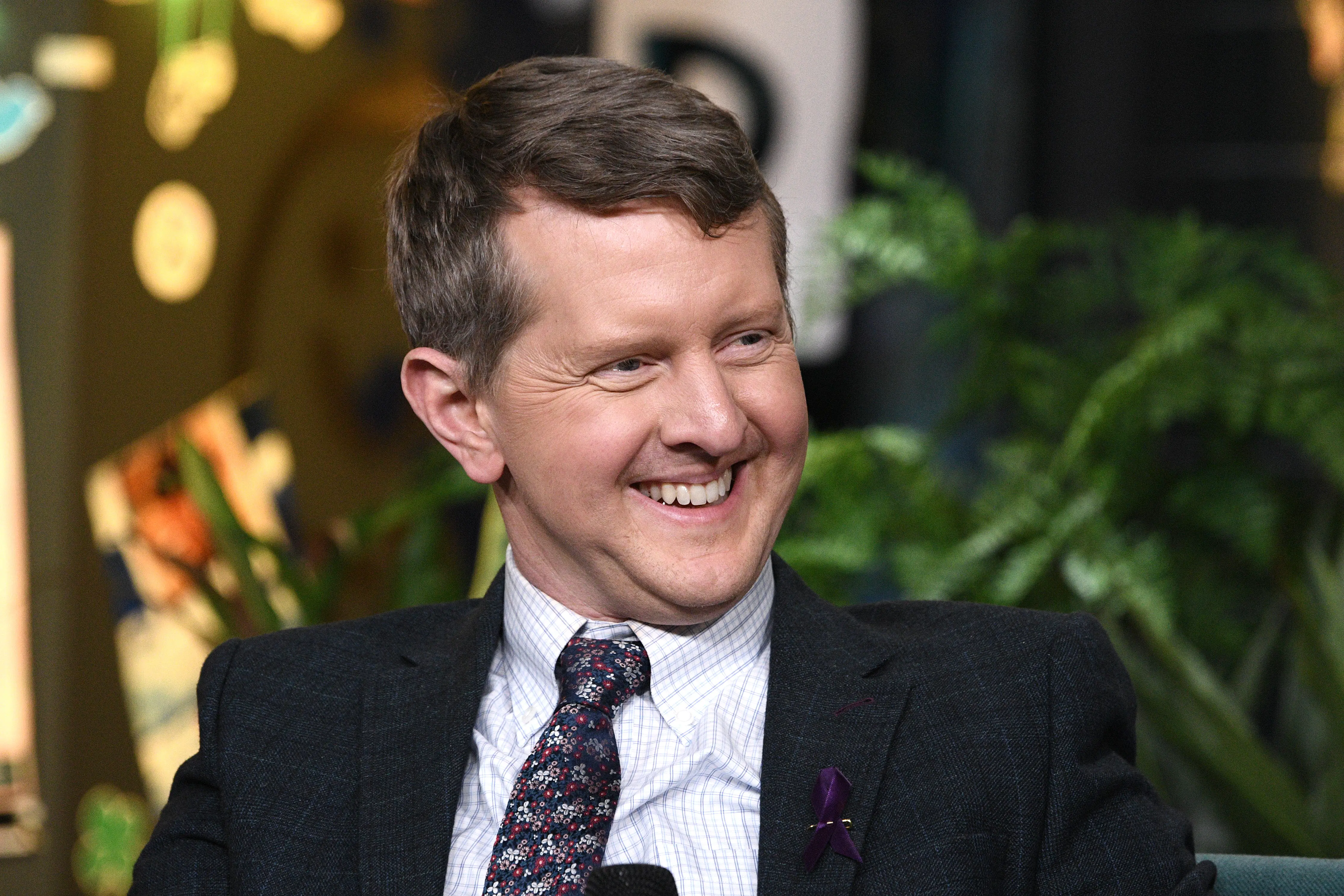 Jeopardy host Ken Jennings (Image via Getty)