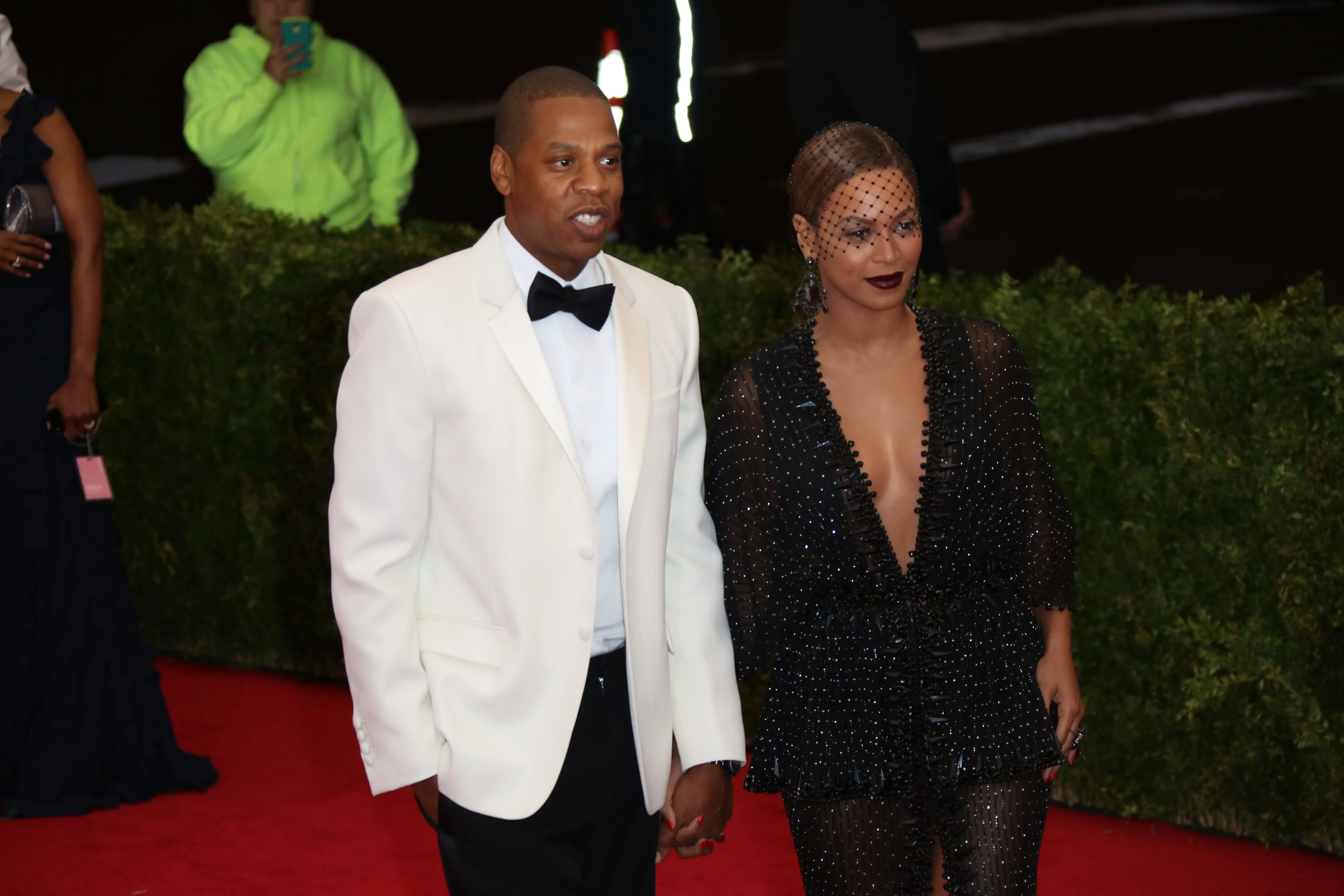 Jay Z and Beyonce attend the 'Charles James: Beyond Fashion' Costume Institute Gala at Metropolitan Museum of Art in New York, USA, 05 May 2014. Photo: Hubert Boesl /dpa -NO WIRE SERVICE/KEIN BILDFUNK- | usage worldwide   (Photo by Hubert Boesl/picture alliance via Getty Images)