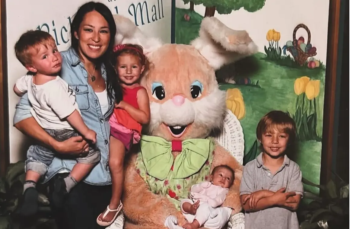 Joanna and Chip Gaines (Image via Instagram/@joannagaines)