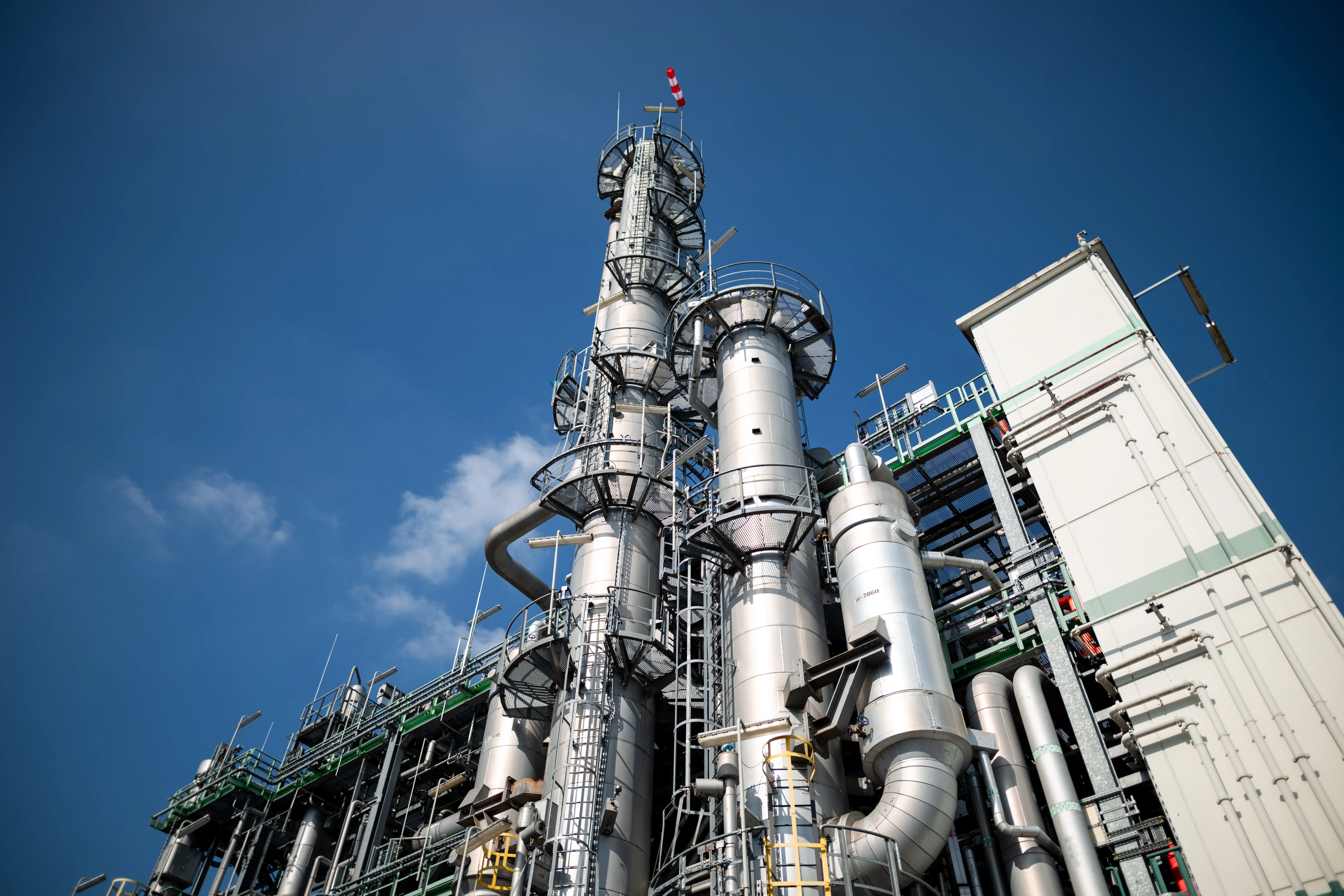 Hydrogen Plant (Image via Getty)