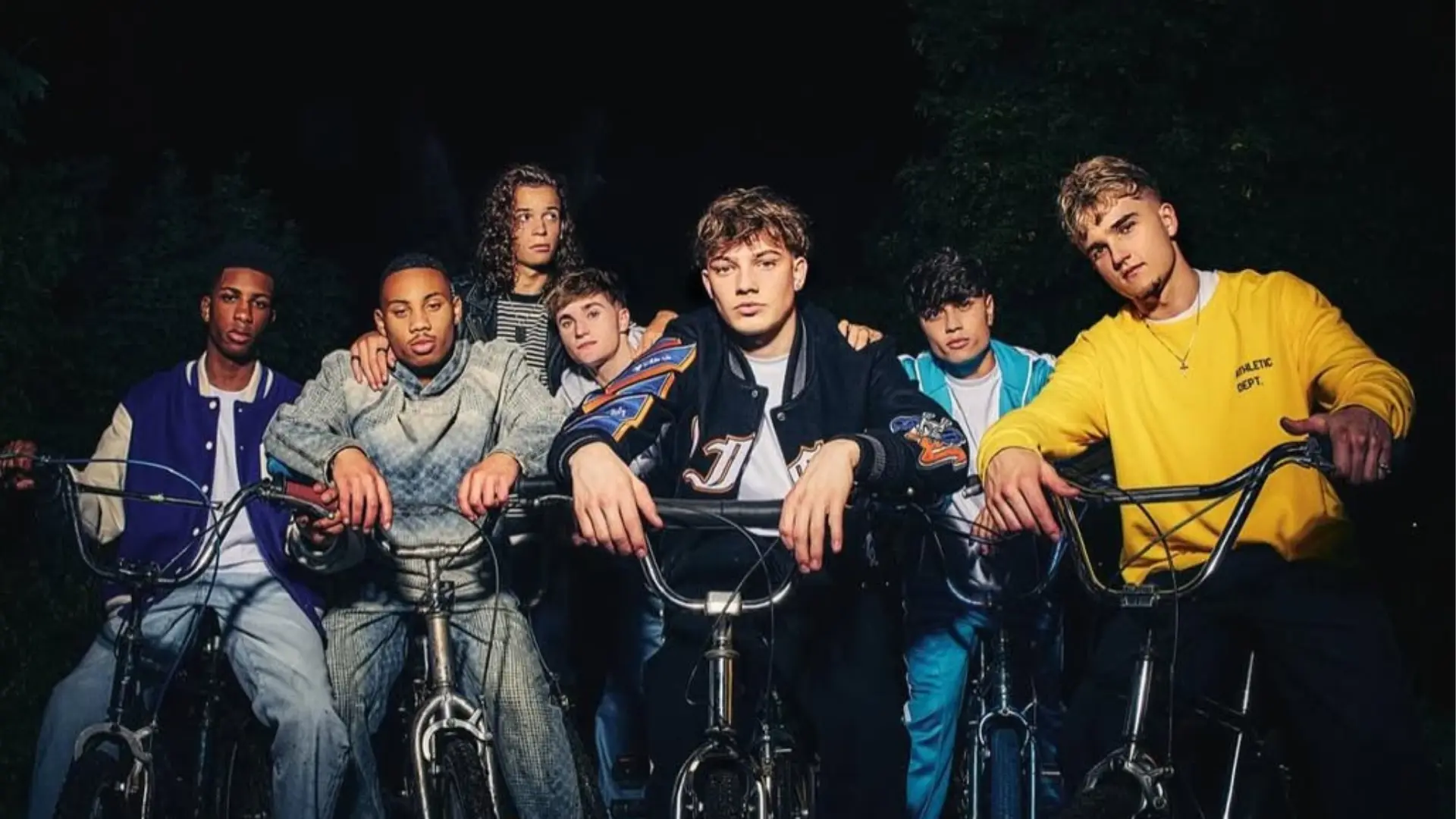 The members of 10 December (Image Via Instagram/@cruzdecember10)